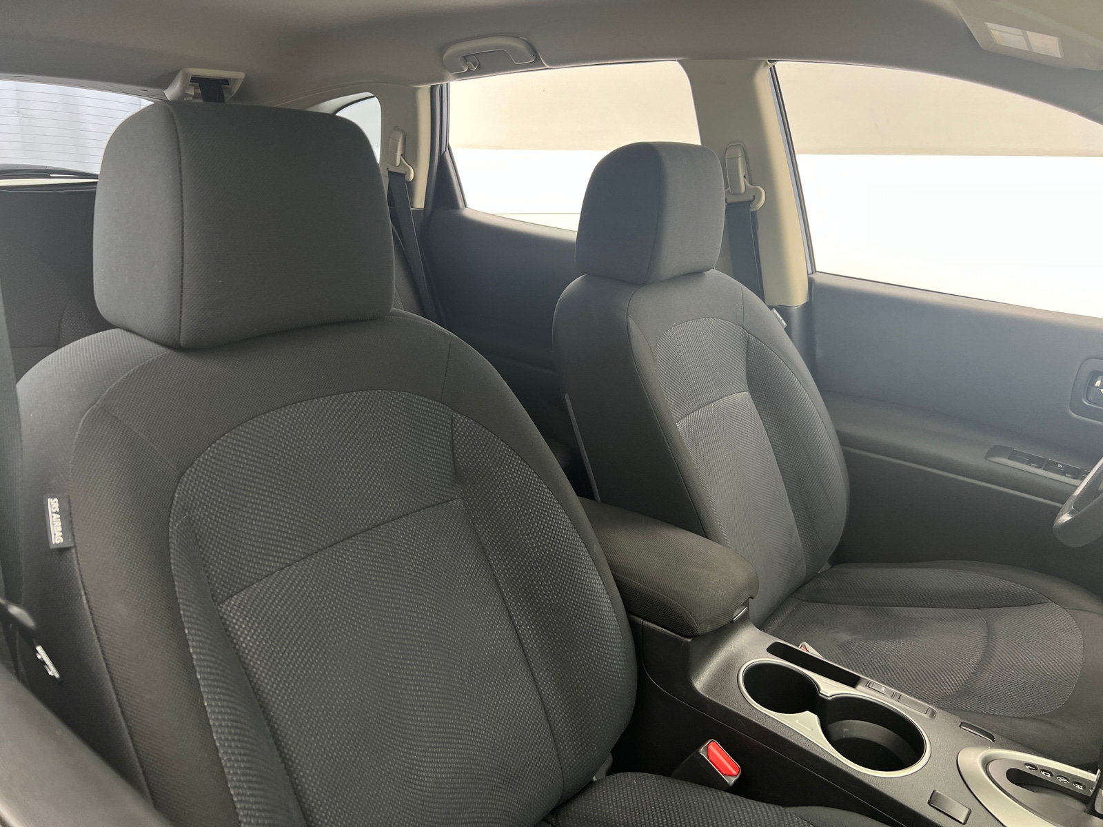 Thumbnail: 2015 Nissan Rogue - 2