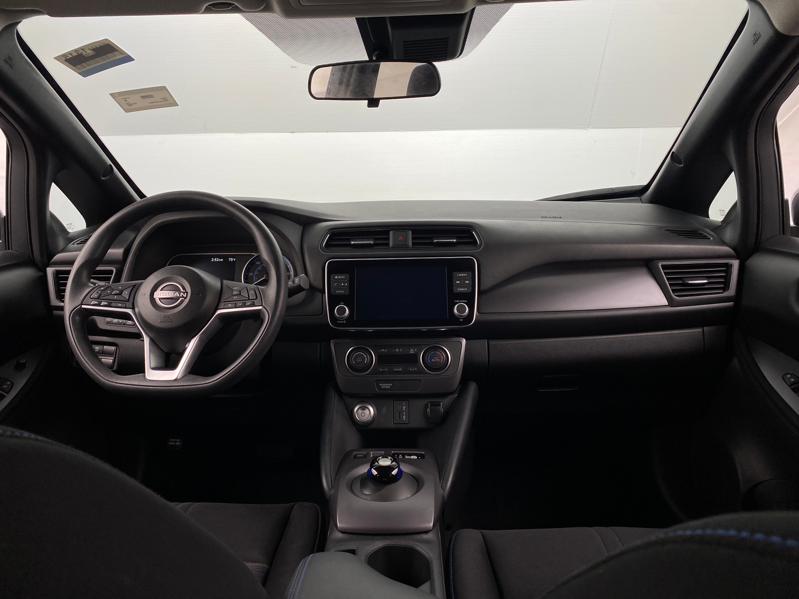 Thumbnail: 2024 Nissan Leaf - 3