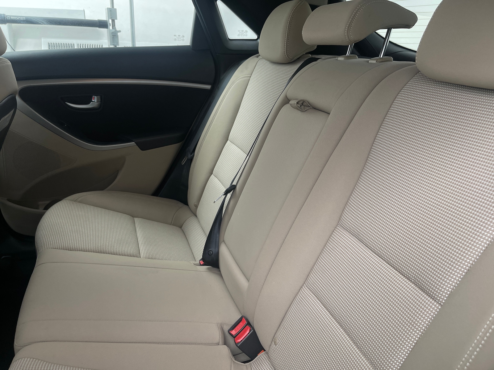 Thumbnail: 2013 Hyundai Elantra - 6