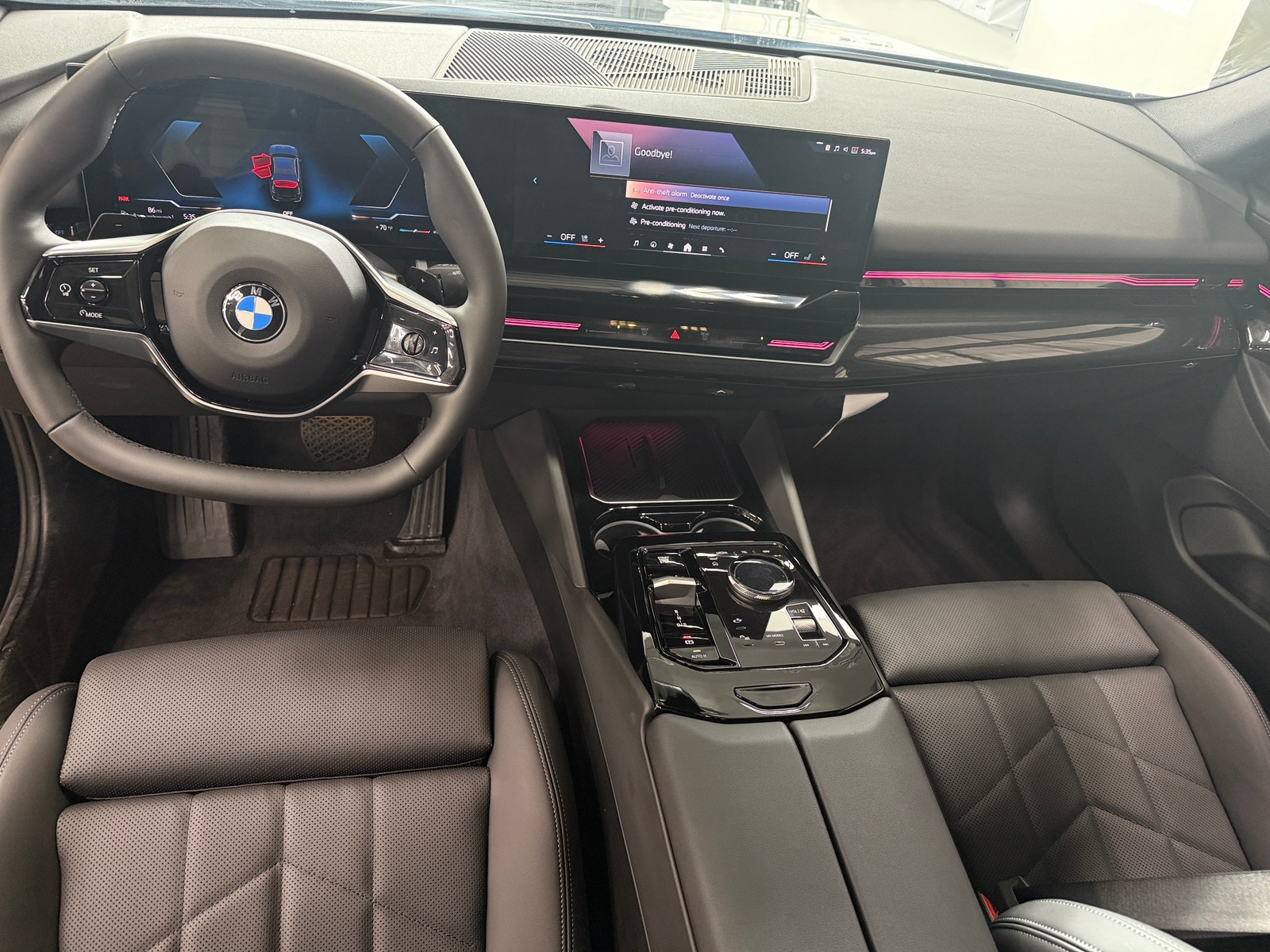 Thumbnail: 2024 BMW 5 Series - 2