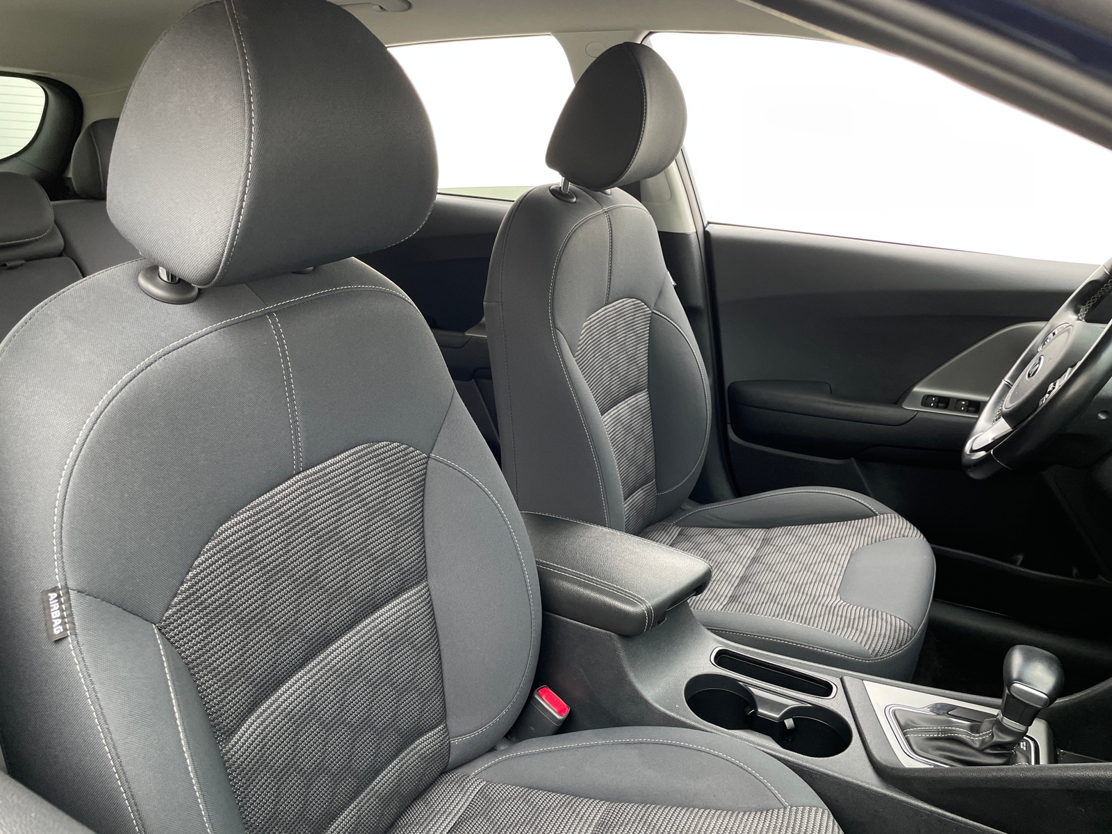 Thumbnail: 2019 Kia Niro - 2