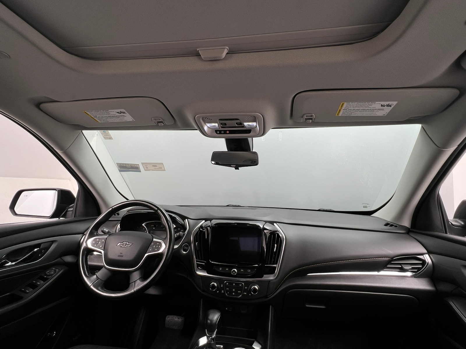 Thumbnail: 2021 Chevrolet Traverse - 2