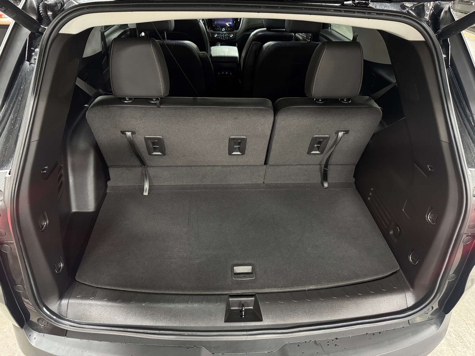 Thumbnail: 2021 Chevrolet Traverse - 6