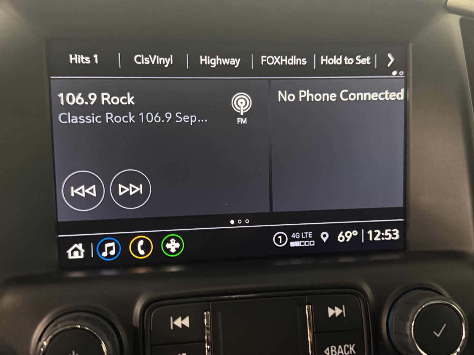 Thumbnail: 2023 GMC Terrain - 3