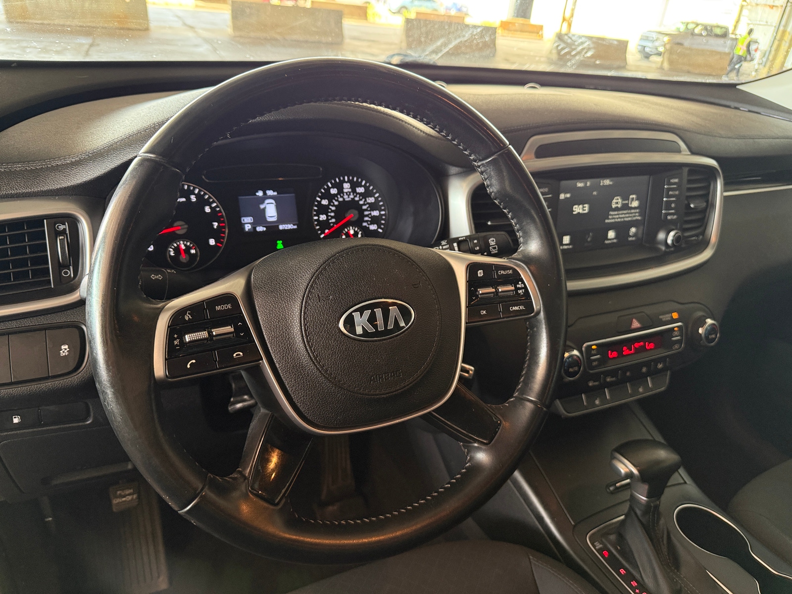 Thumbnail: 2020 Kia Sorento - 5