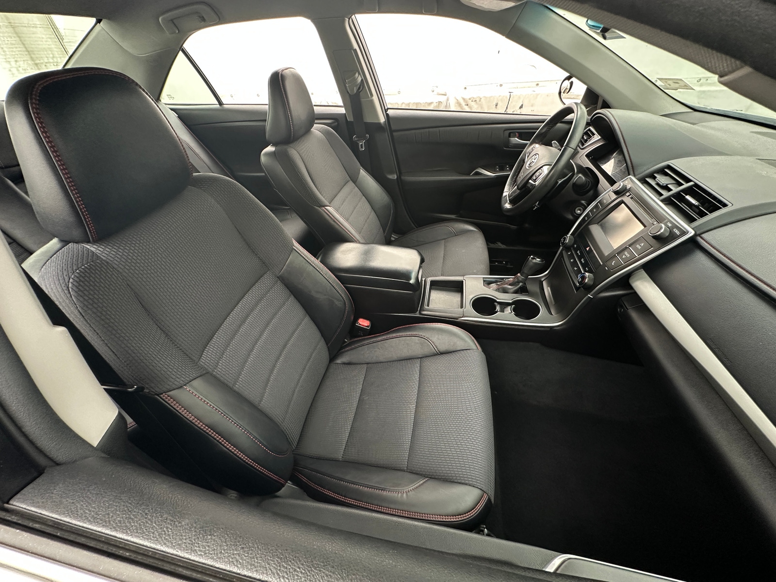 Thumbnail: 2016 Toyota Camry - 2