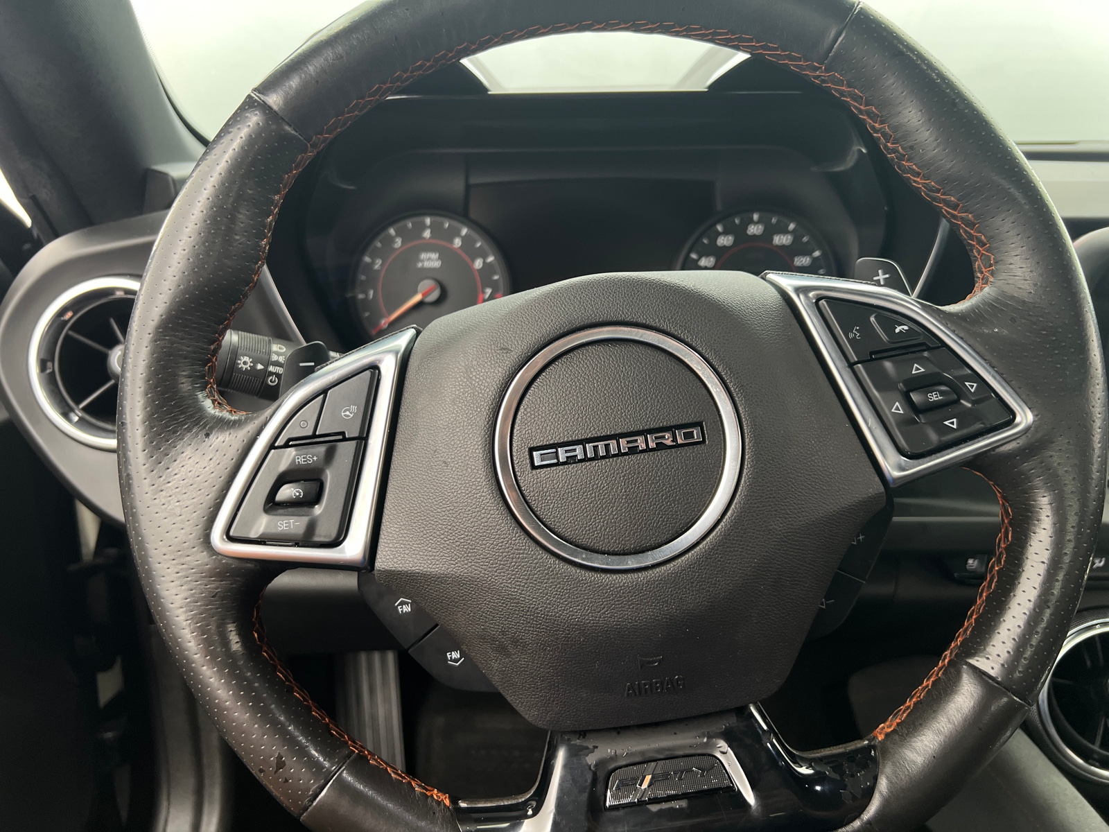 Thumbnail: 2017 Chevrolet Camaro - 3