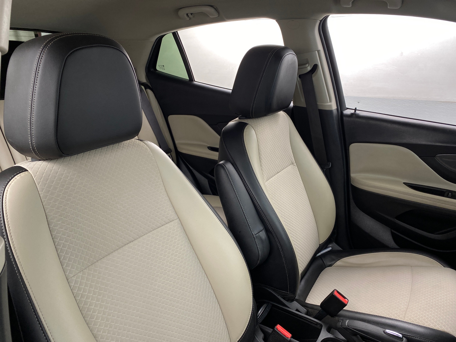Thumbnail: 2018 Buick Encore - 2