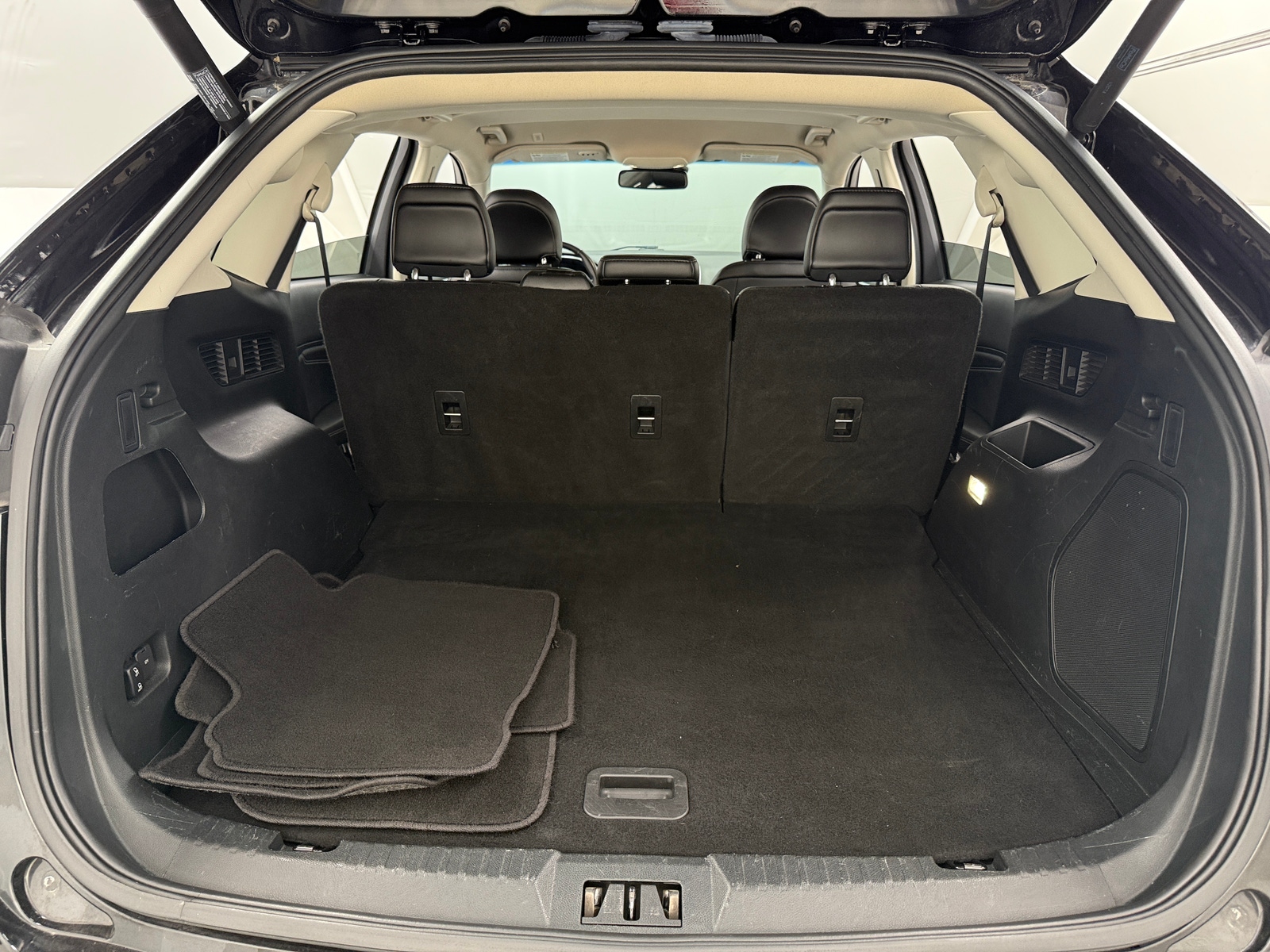 Thumbnail: 2019 Ford Edge - 6