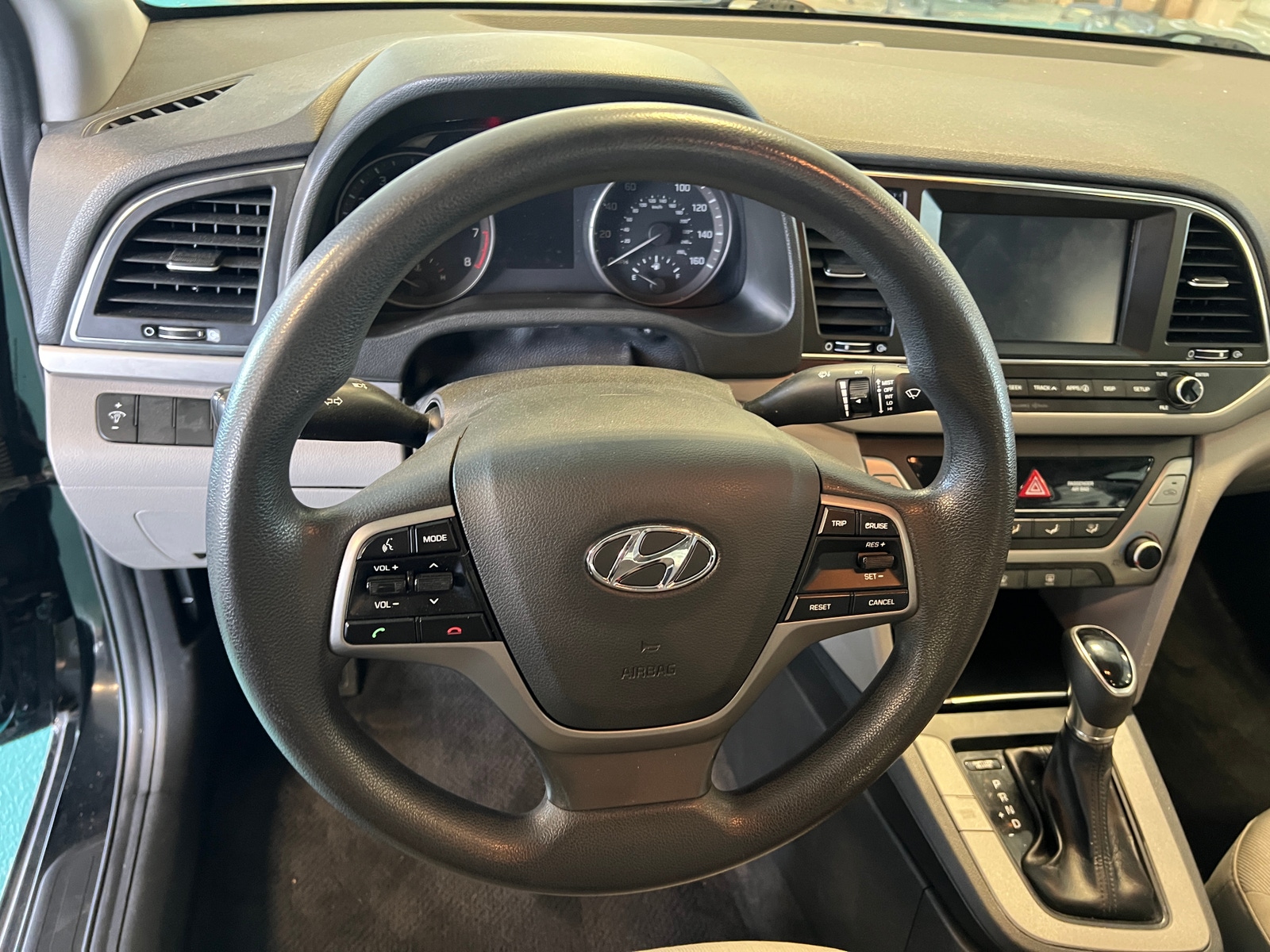 Thumbnail: 2018 Hyundai Elantra - 5