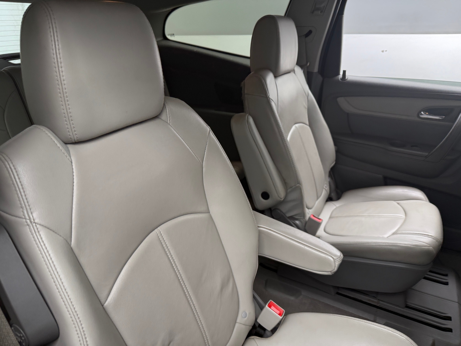 Thumbnail: 2015 Chevrolet Traverse - 5