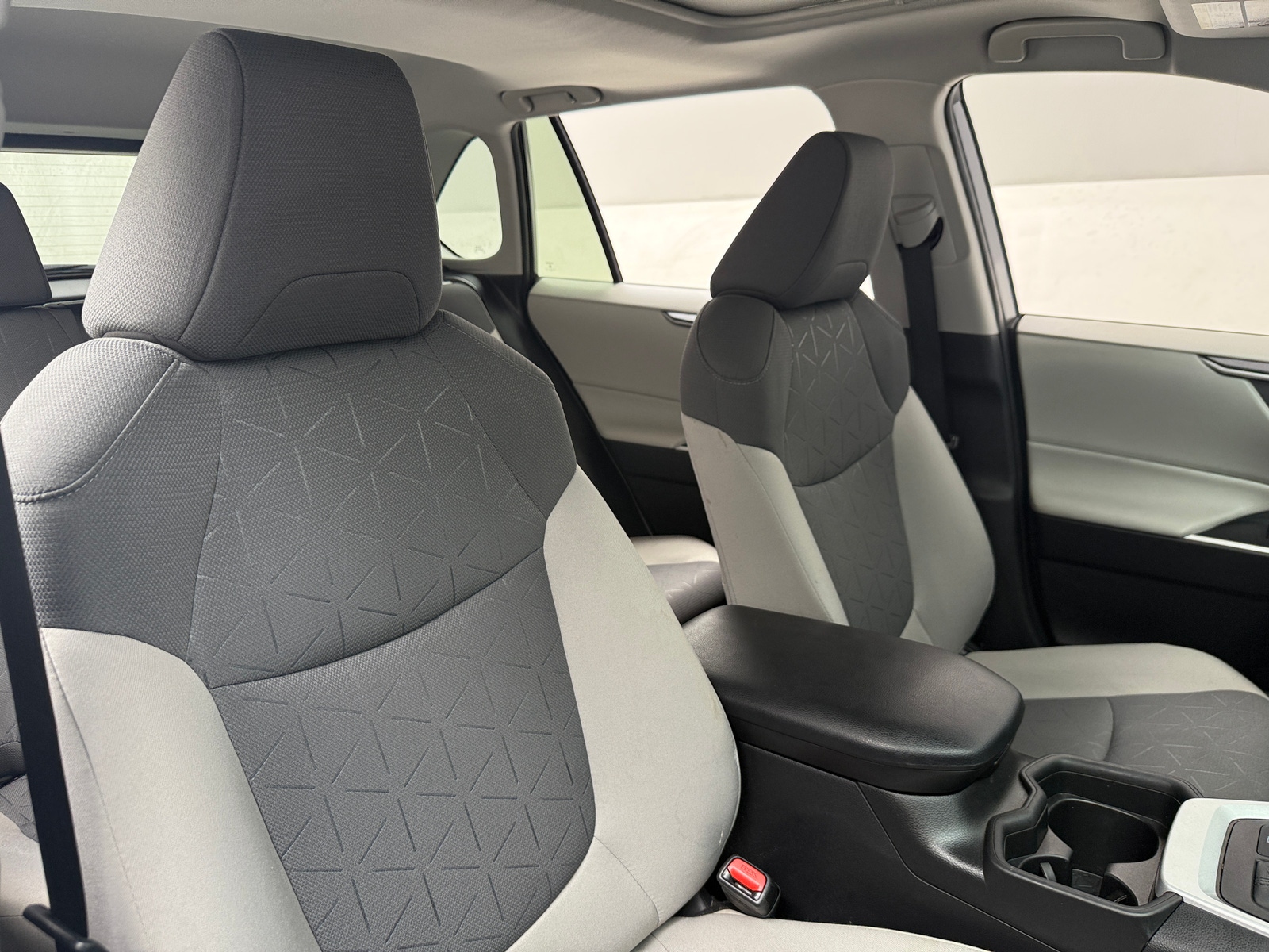 Thumbnail: 2021 Toyota RAV4 - 2