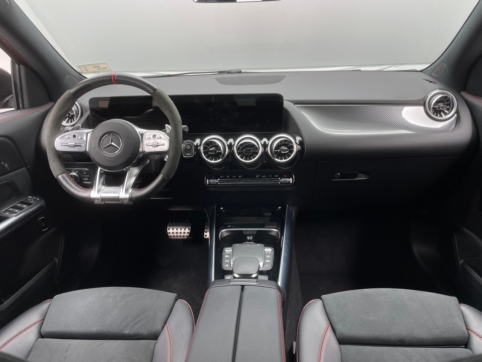 Thumbnail: 2022 Mercedes-Benz GLA - 2