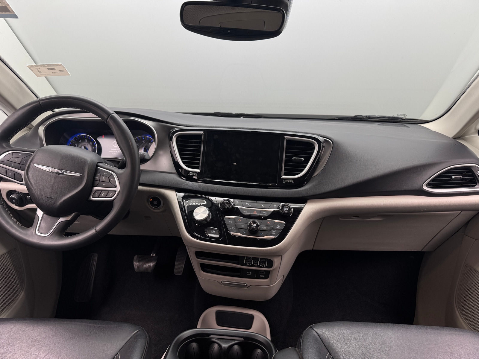Thumbnail: 2022 Chrysler Pacifica - 2