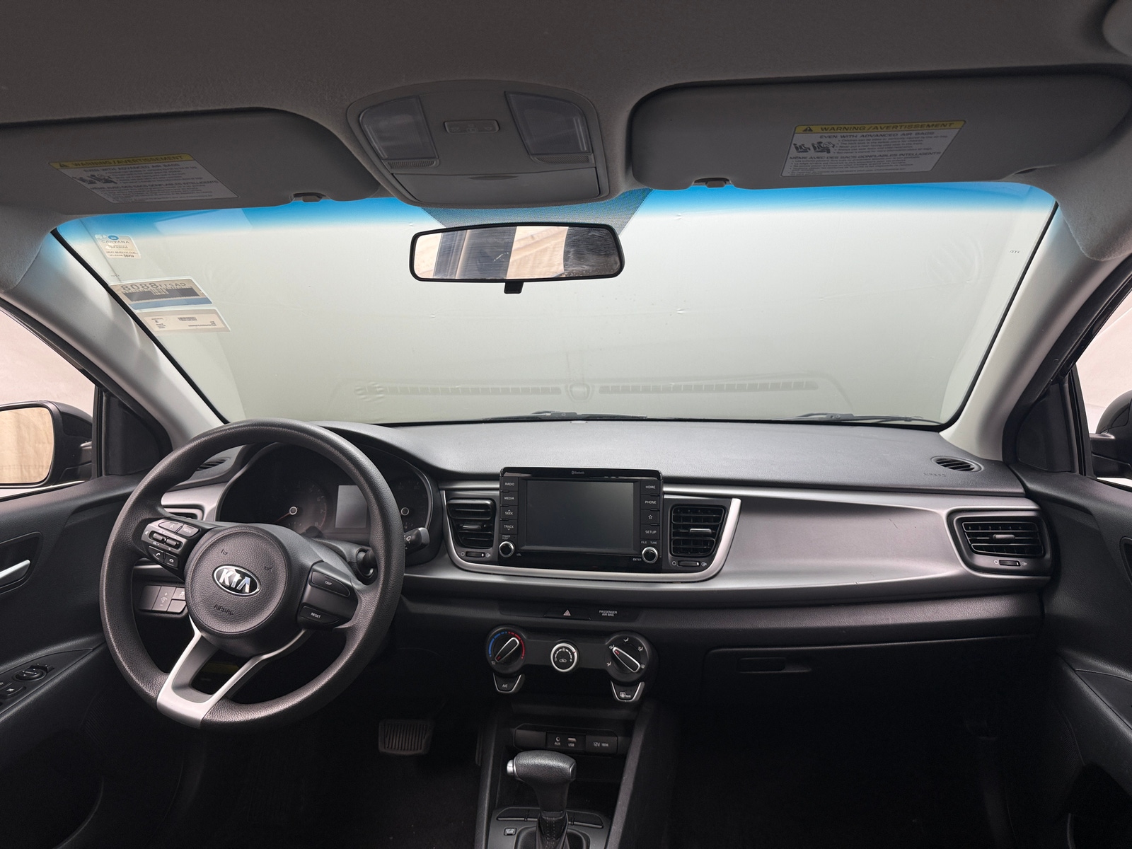 Thumbnail: 2020 Kia Rio - 3