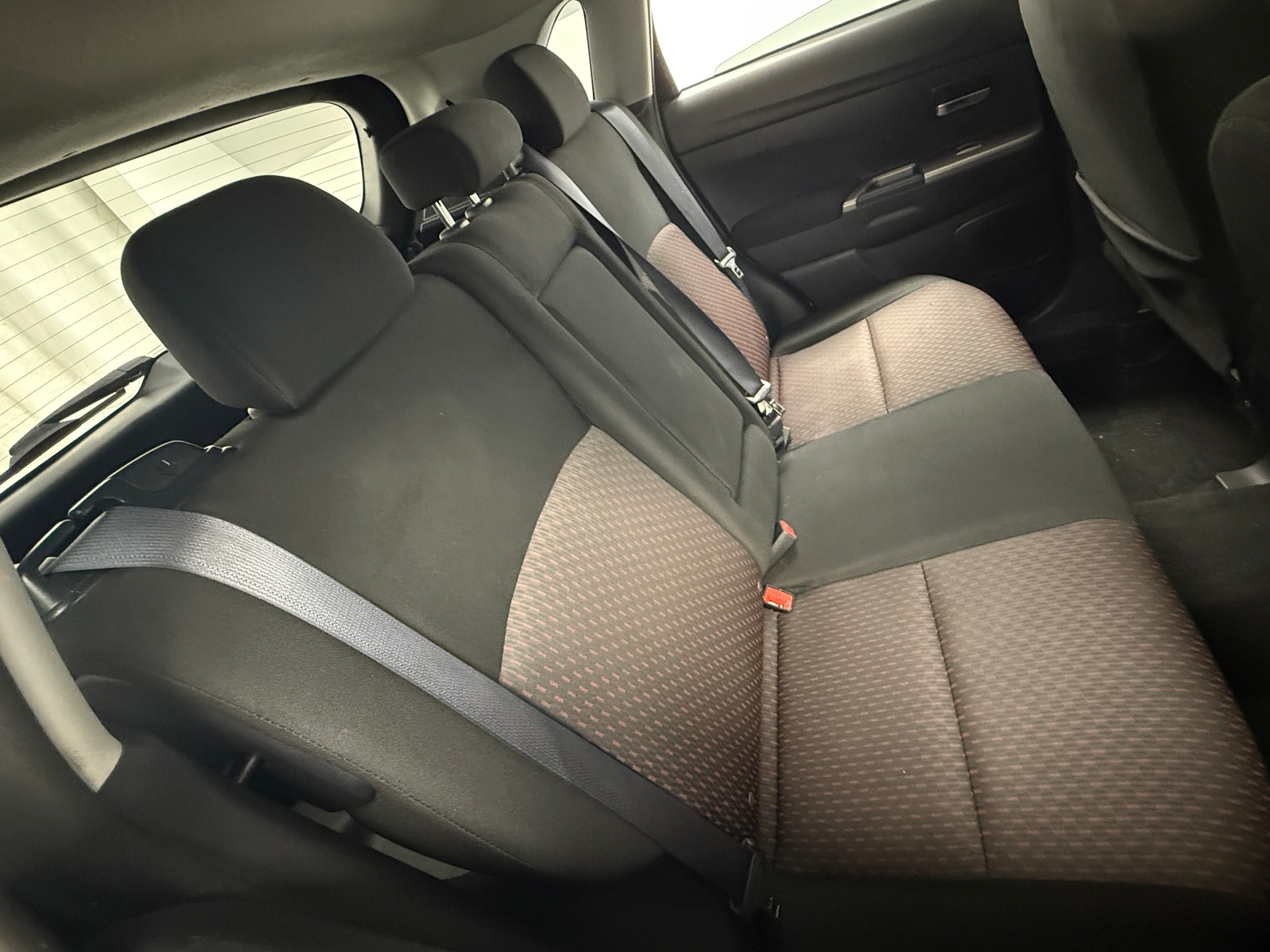 Thumbnail: 2019 Mitsubishi Outlander Sport - 6