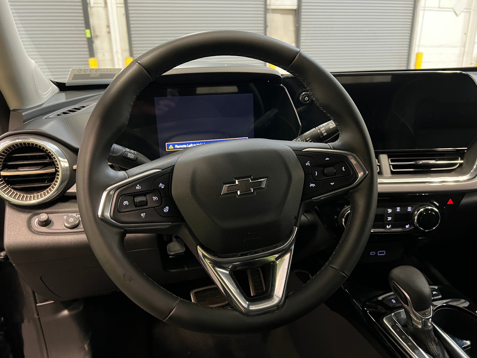 Thumbnail: 2025 Chevrolet Trax - 4