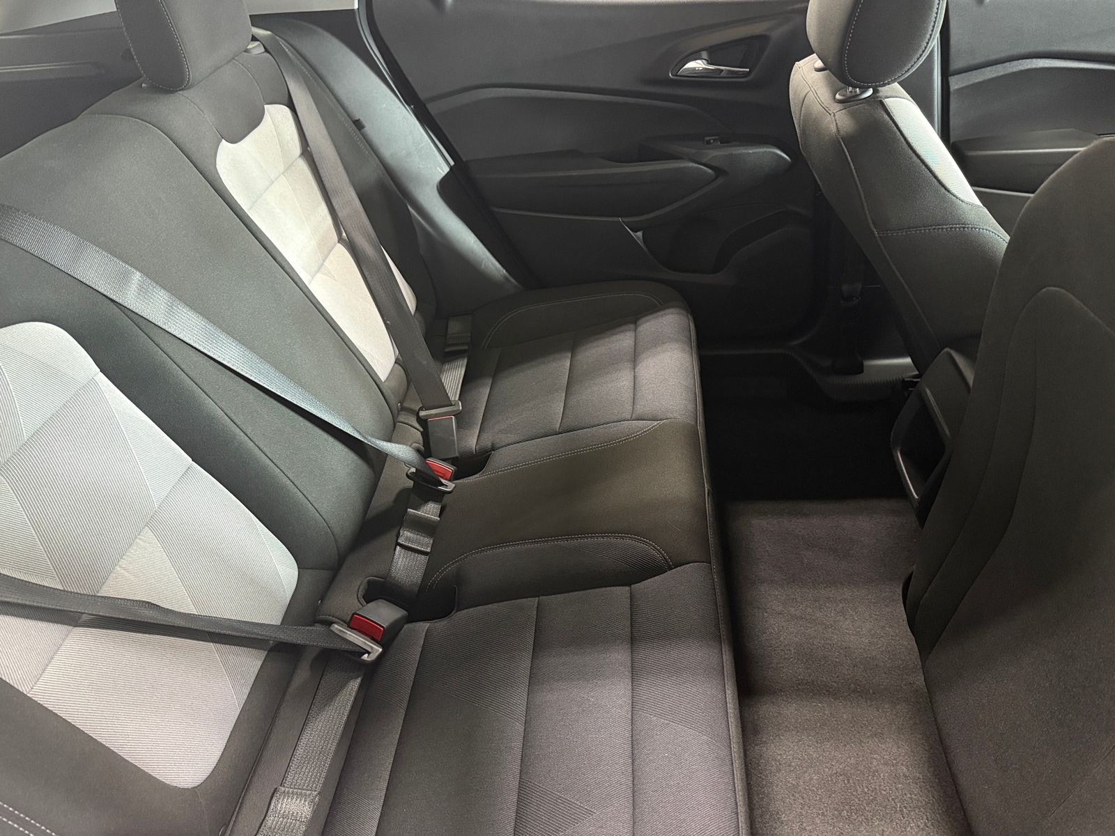 Thumbnail: 2025 Chevrolet Trax - 6