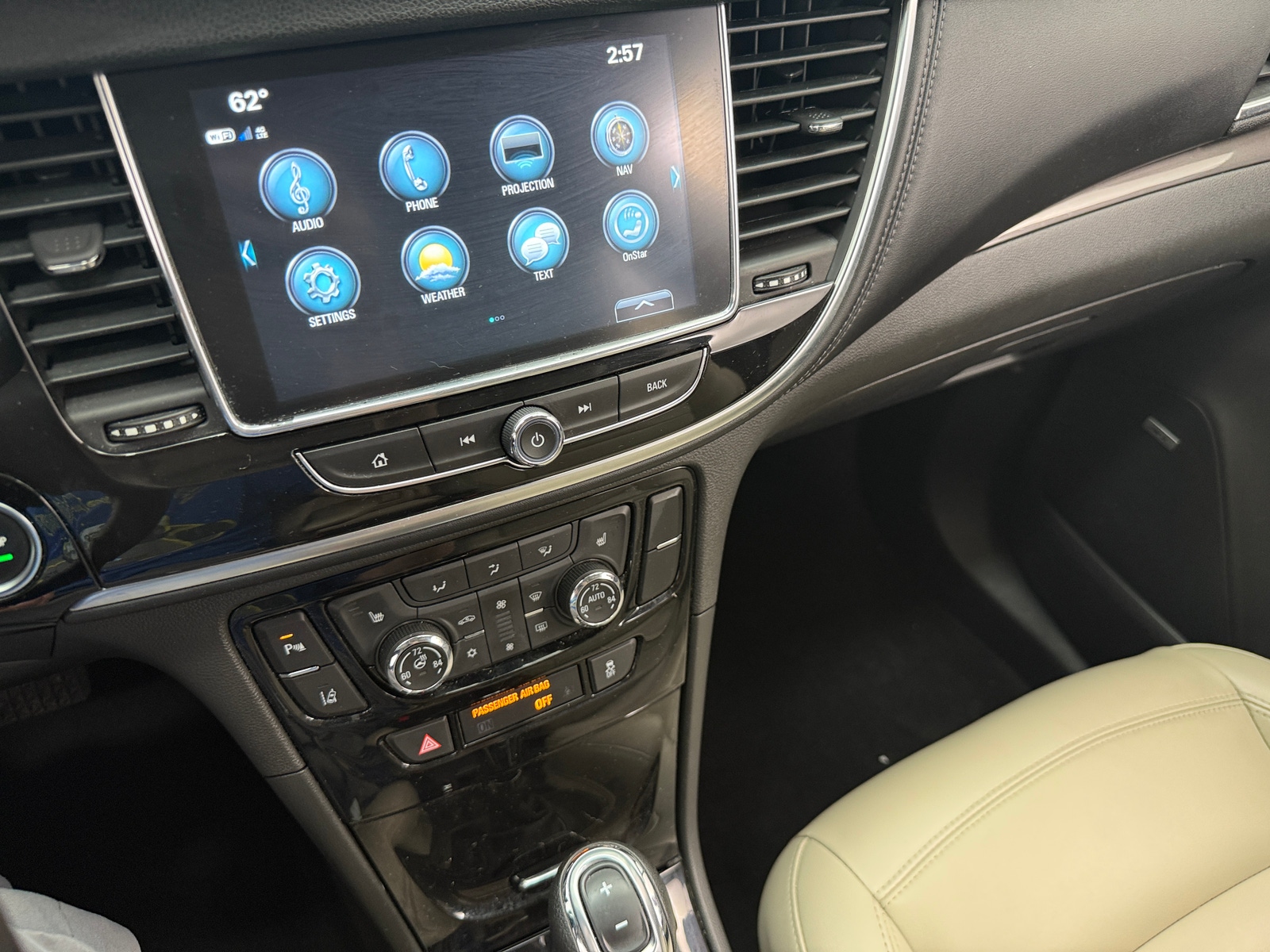 Thumbnail: 2017 Buick Encore - 3