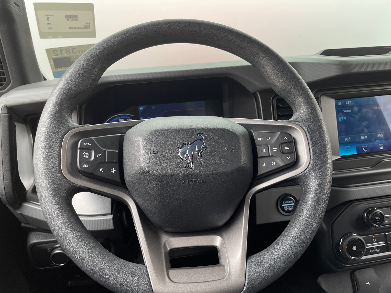 Thumbnail: 2022 Ford Bronco - 4