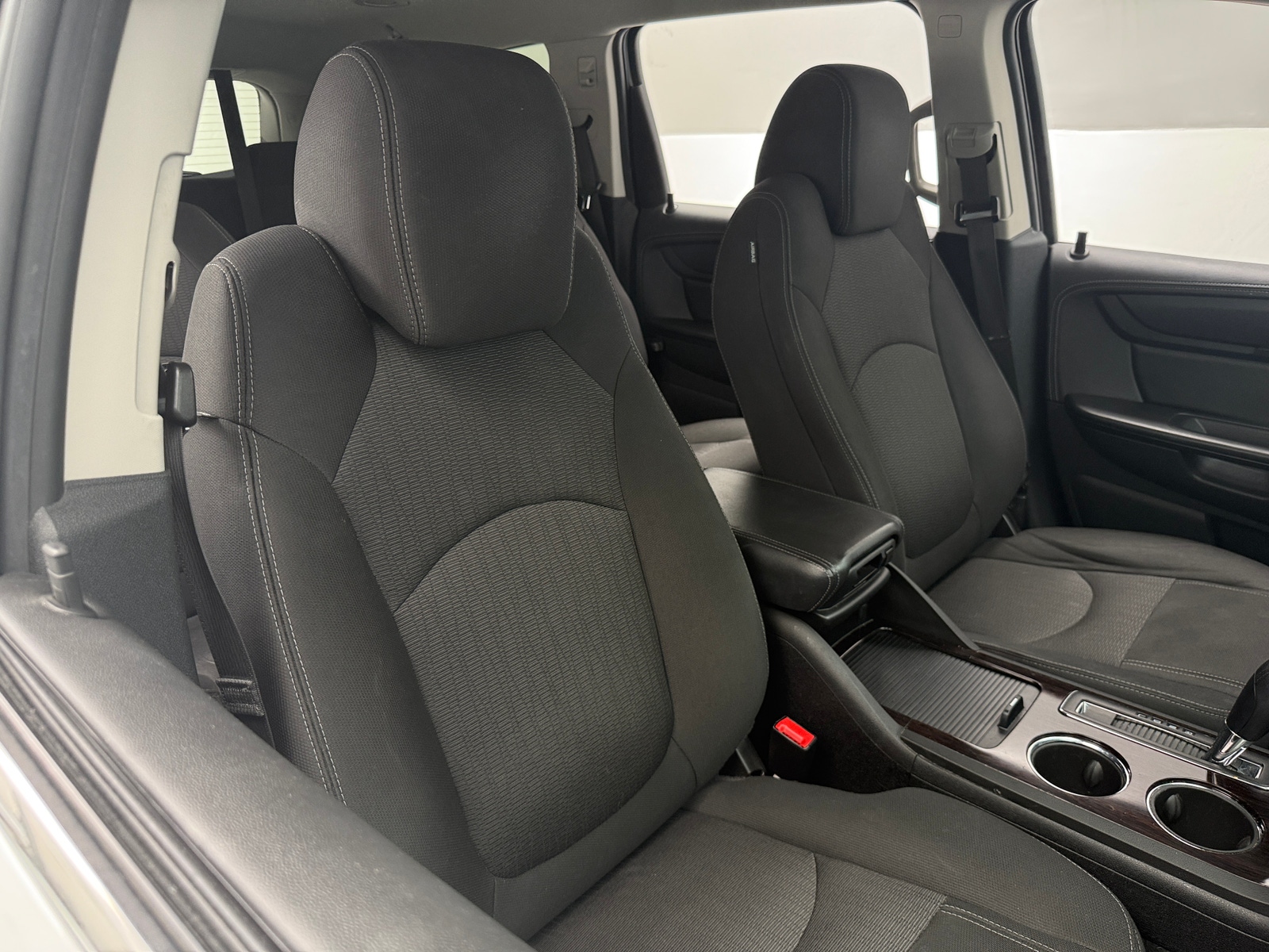 Thumbnail: 2017 Chevrolet Traverse - 2