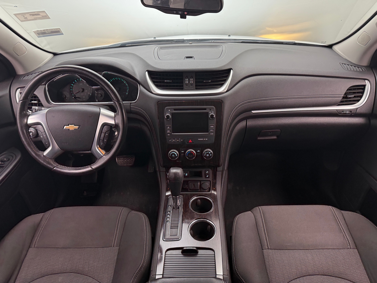 Thumbnail: 2017 Chevrolet Traverse - 3