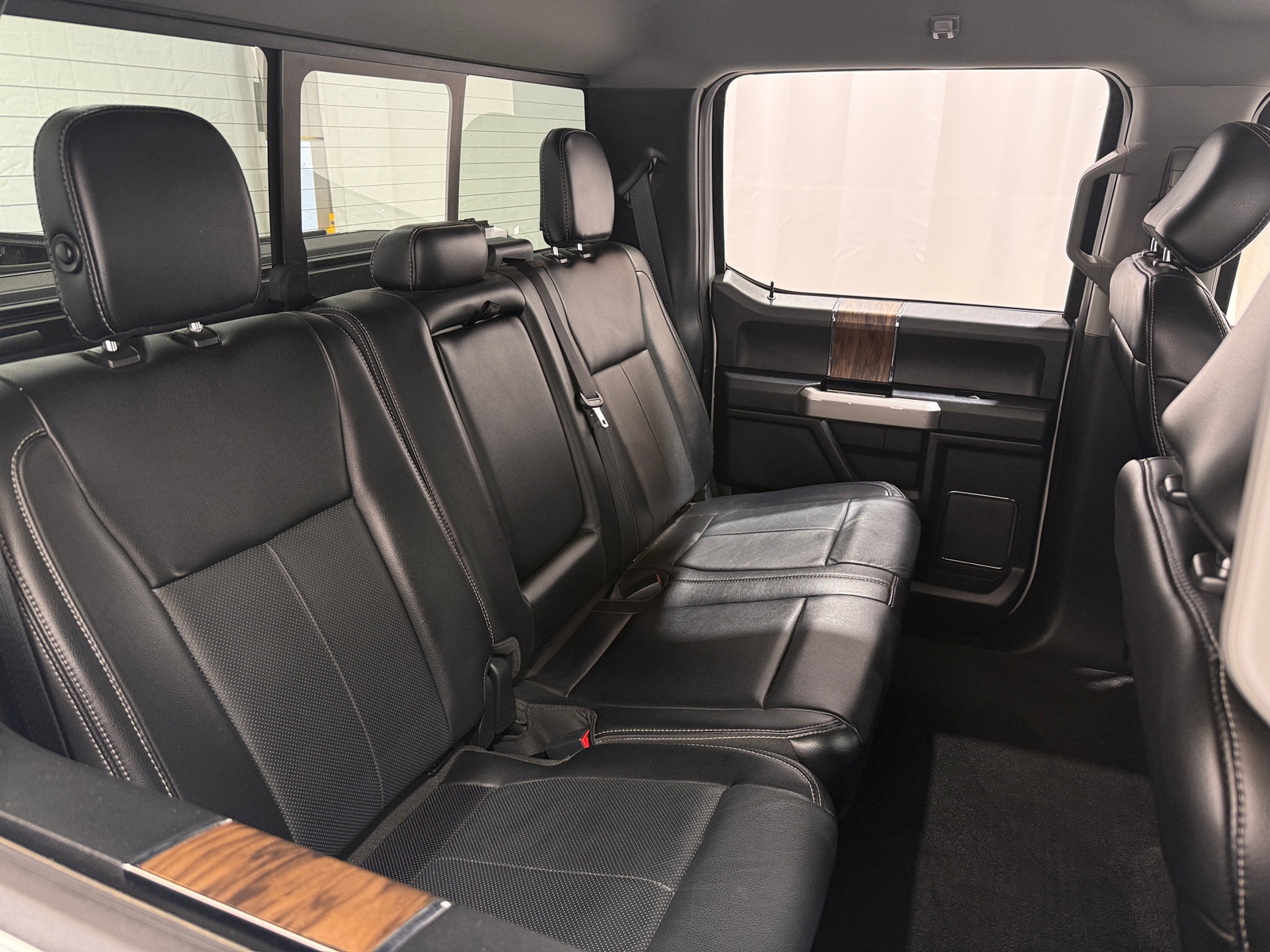 Thumbnail: 2019 Ford Econoline - 5