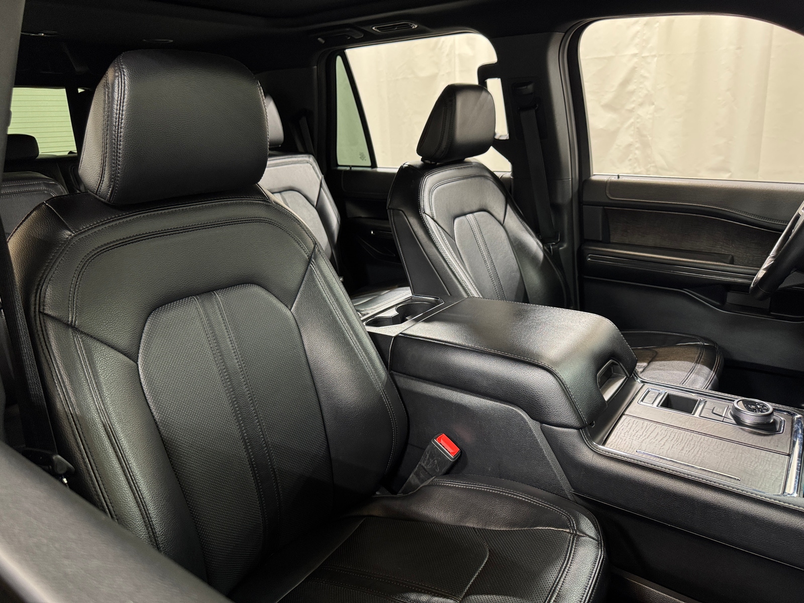 Thumbnail: 2021 Ford Expedition - 2