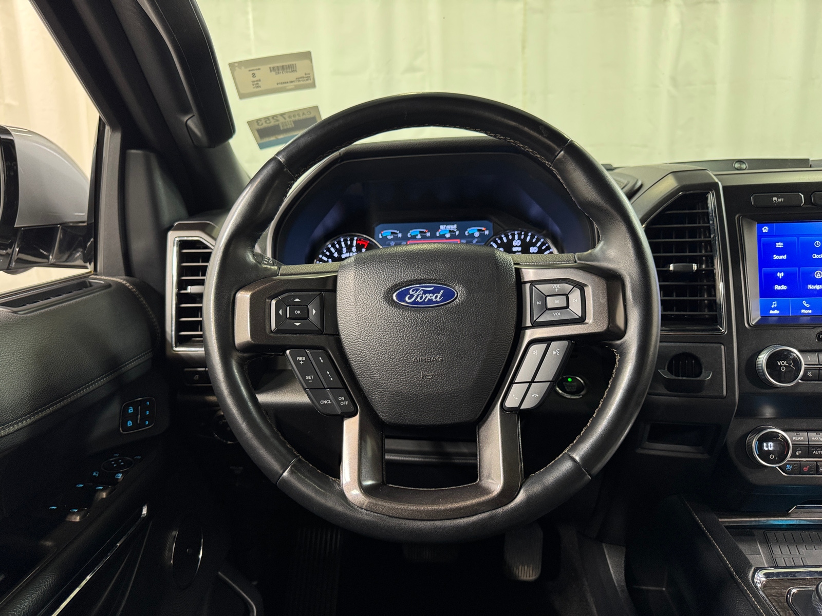 Thumbnail: 2021 Ford Expedition - 5