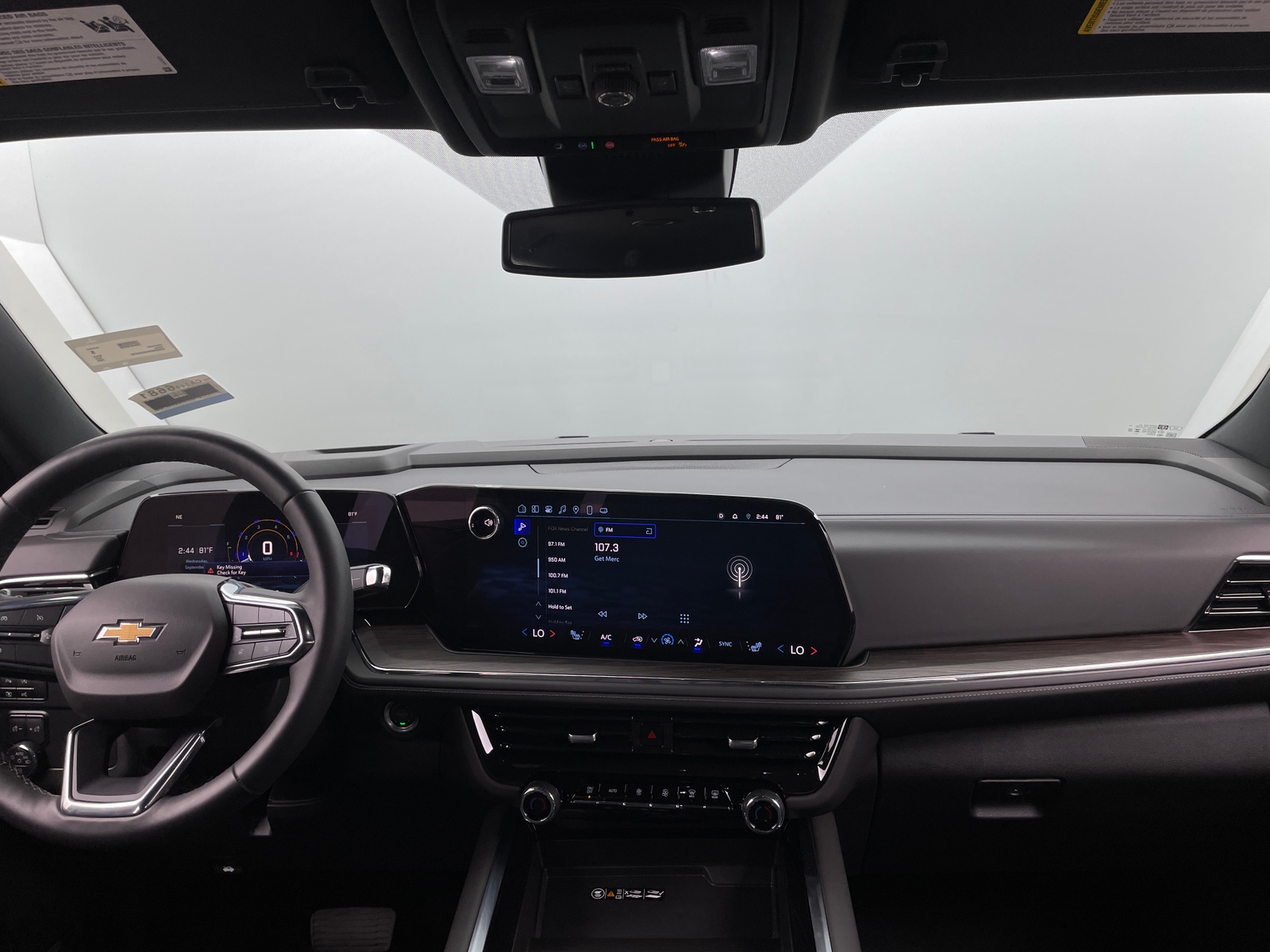 Thumbnail: 2025 Chevrolet Tahoe - 2