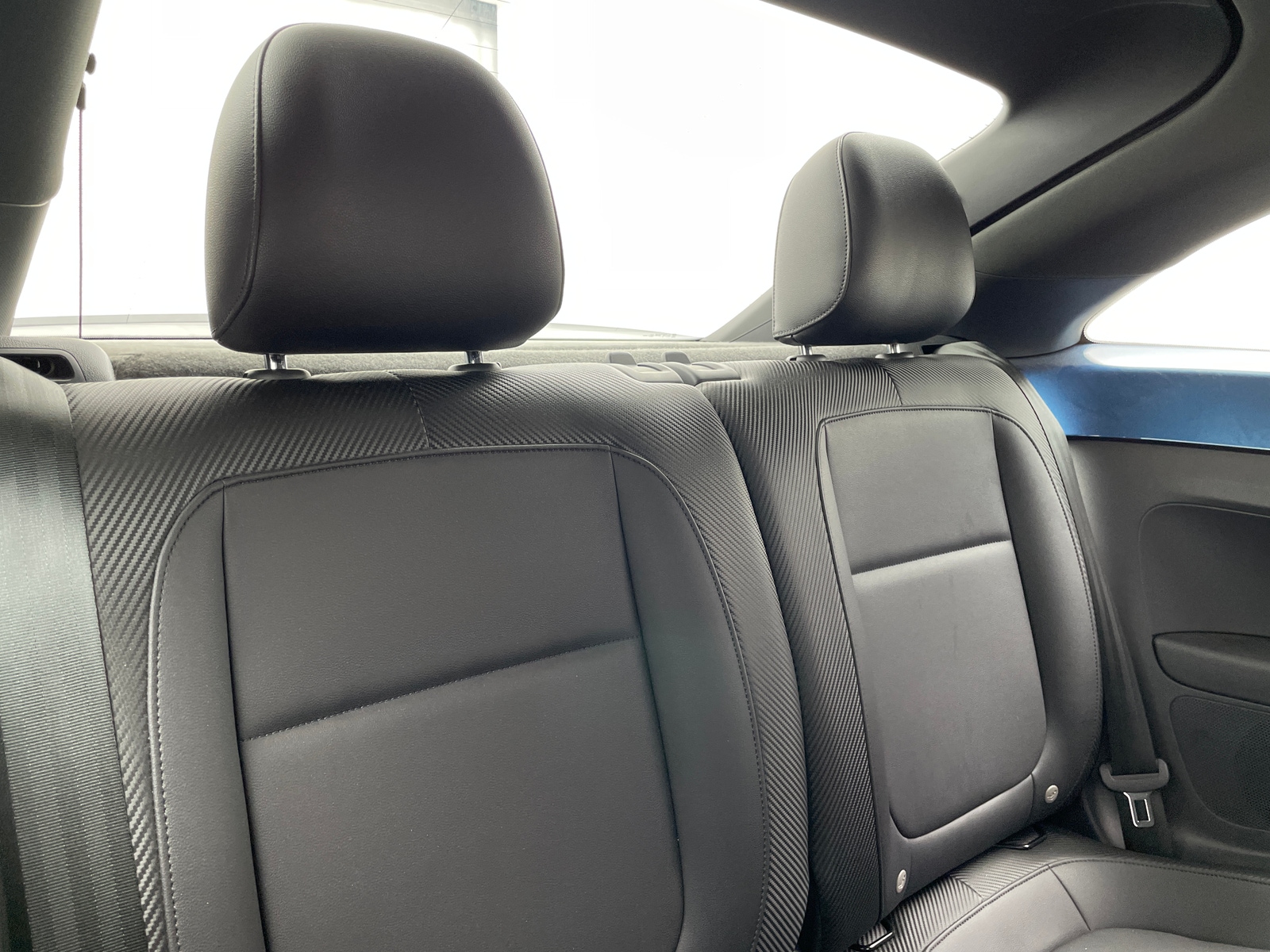 Thumbnail: 2019 Volkswagen Beetle - 4