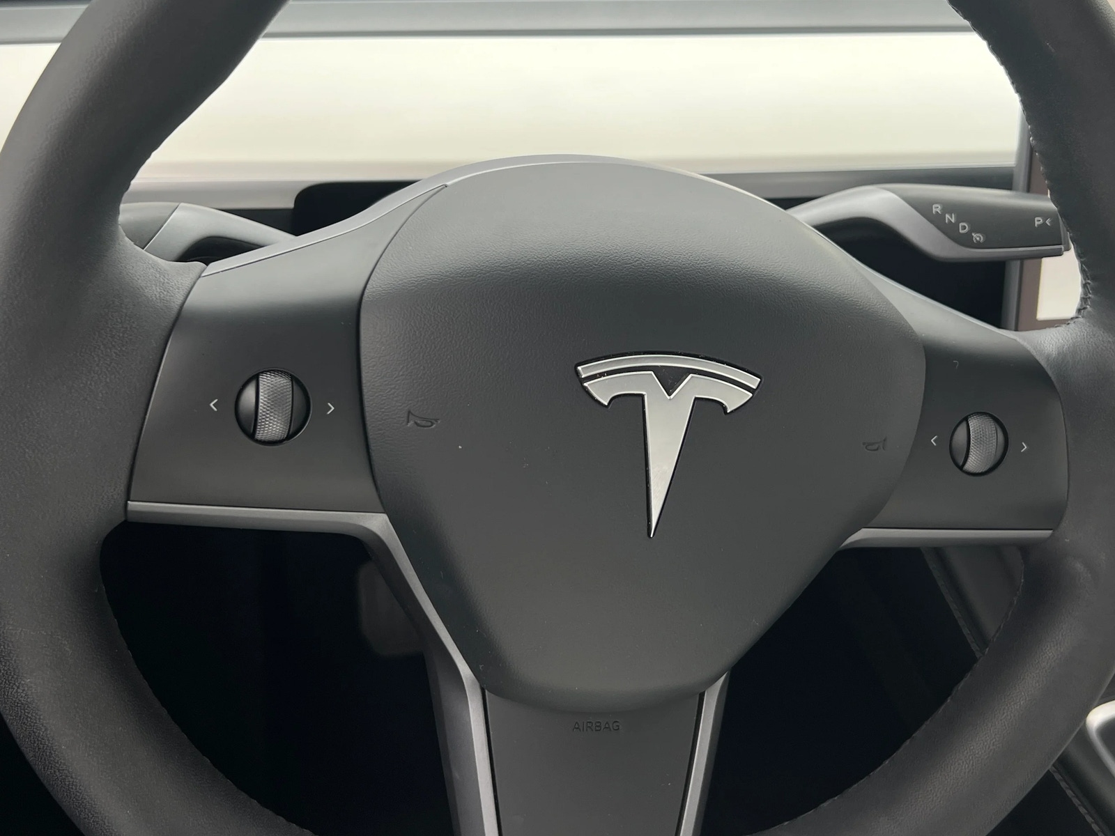 Thumbnail: 2022 Tesla Model Y - 4