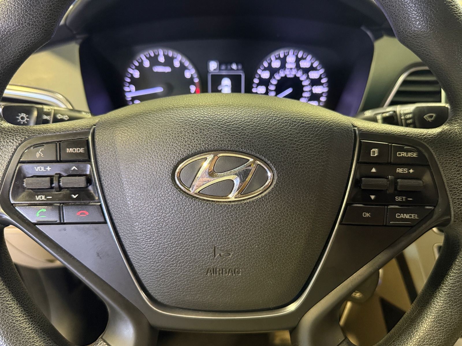 Thumbnail: 2017 Hyundai Sonata - 5