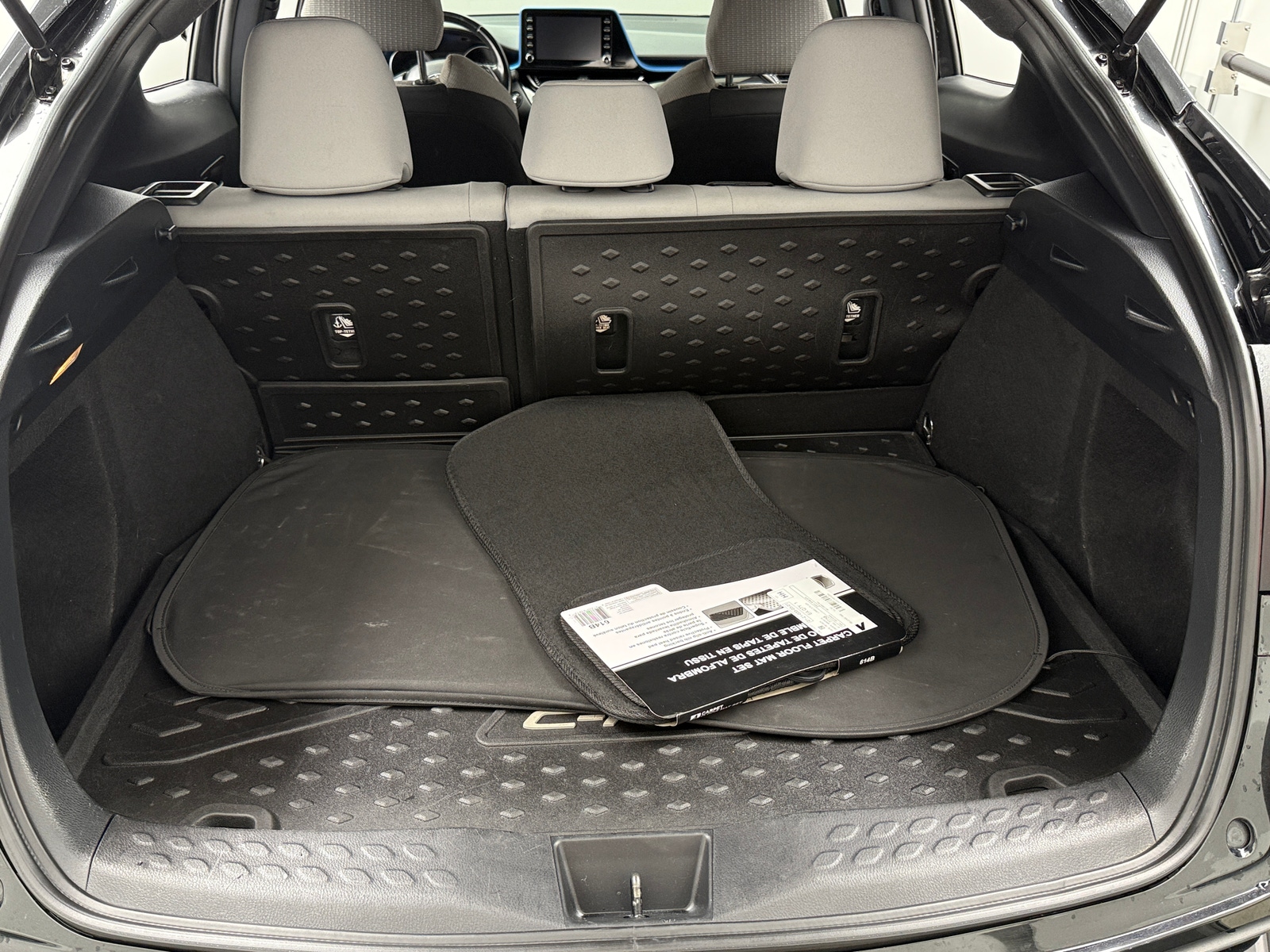 Thumbnail: 2019 Toyota C-HR - 7