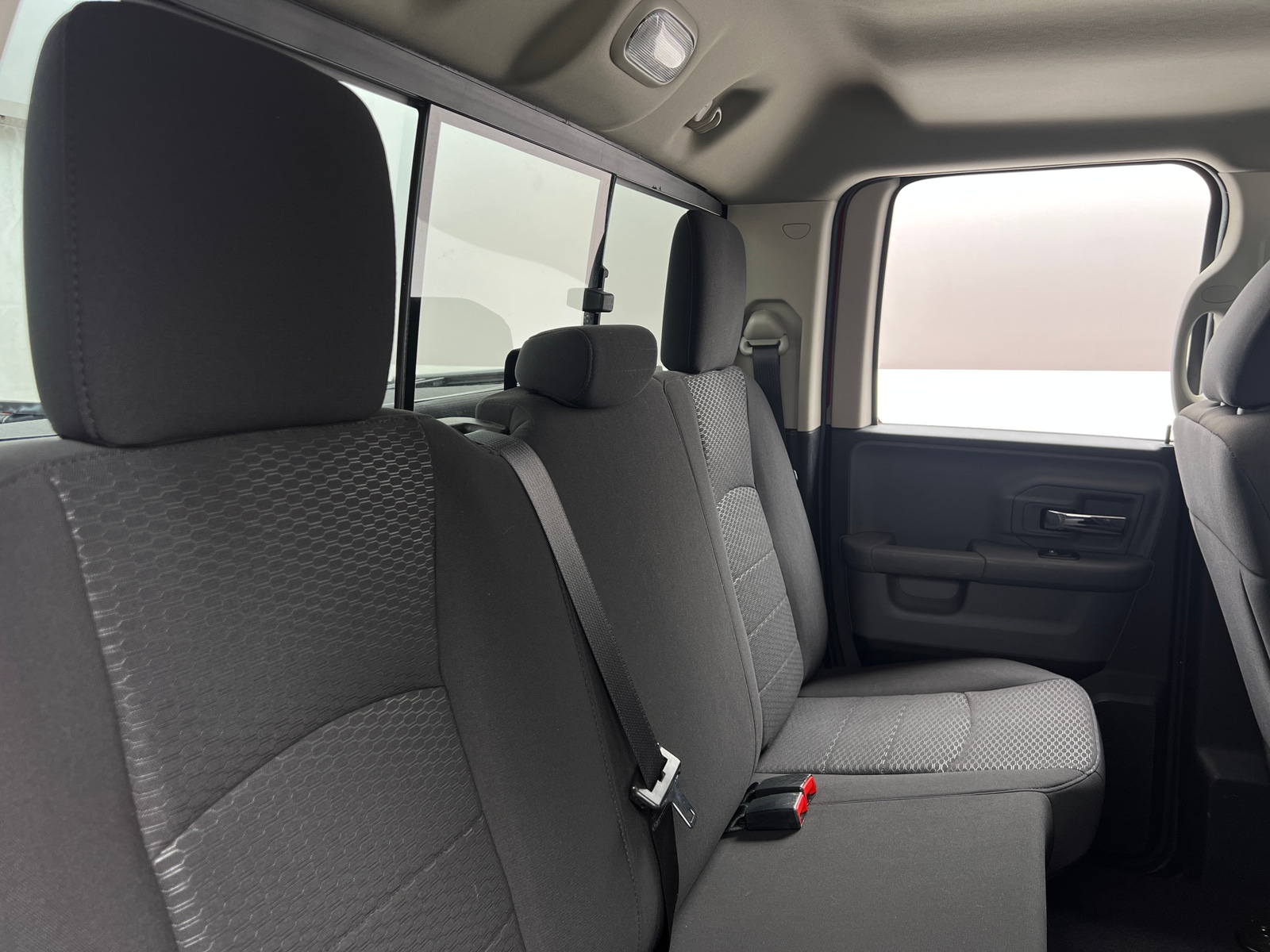 Thumbnail: 2020 RAM 1500 Classic - 6