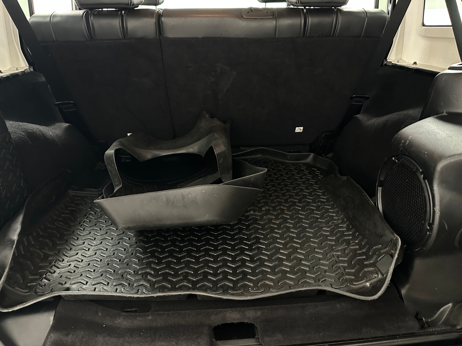 Thumbnail: 2012 Jeep Wrangler - 7