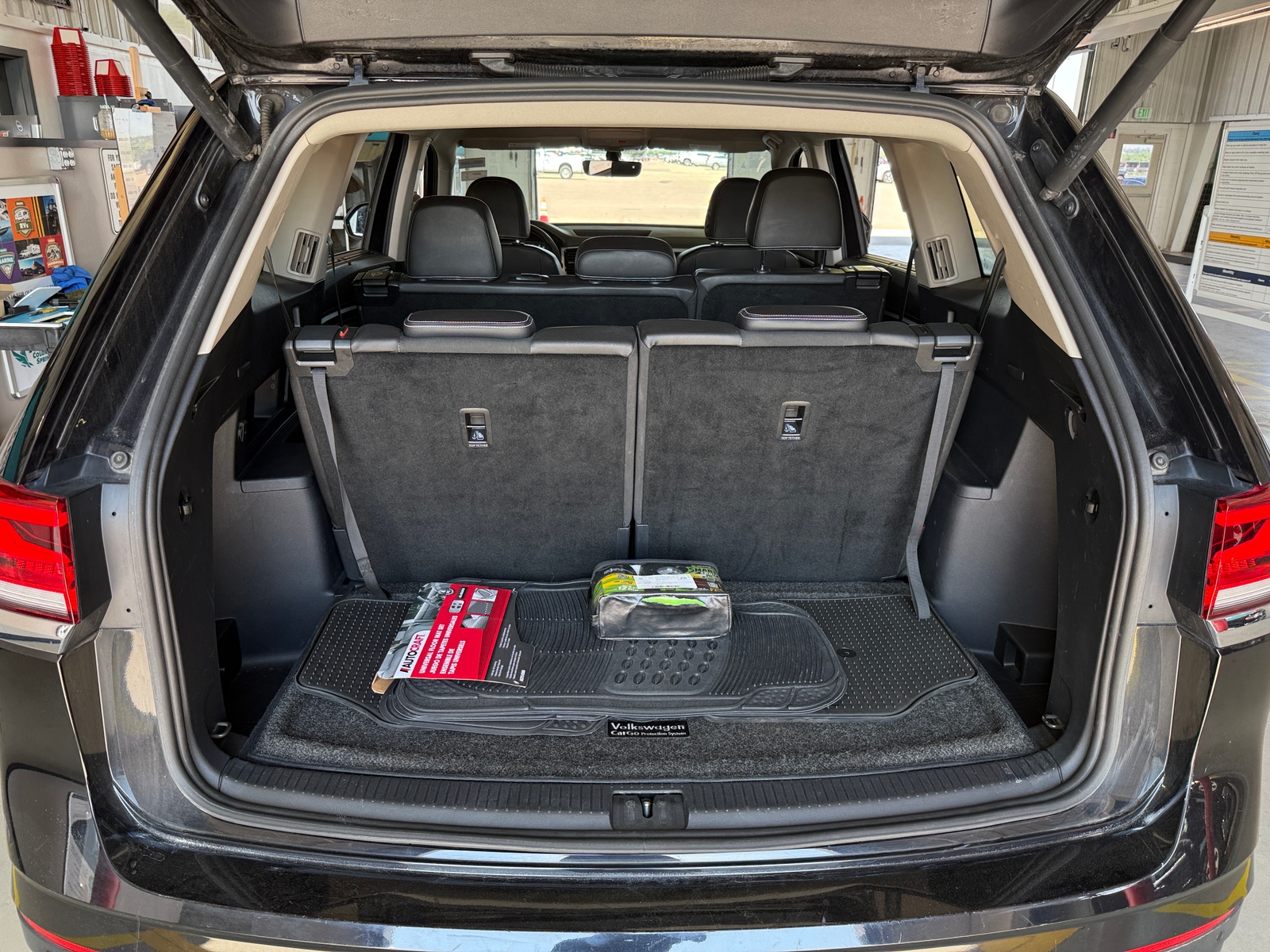 Thumbnail: 2023 Volkswagen Atlas - 6