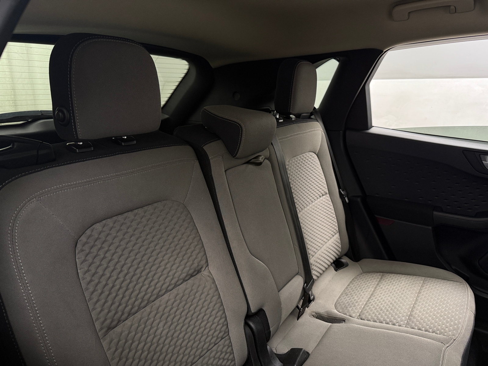 Thumbnail: 2020 Ford Escape - 6