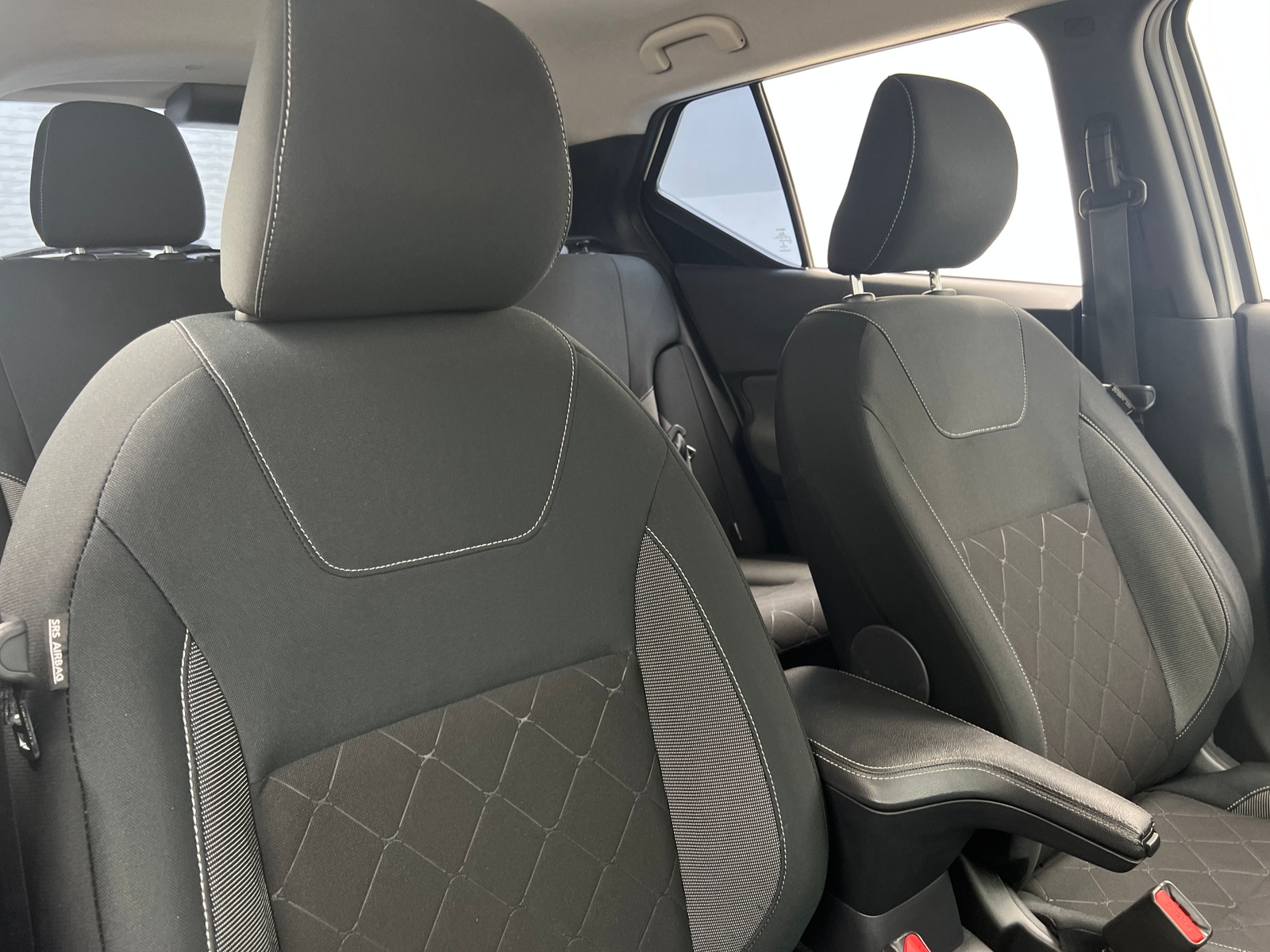 Thumbnail: 2020 Nissan Kicks - 2