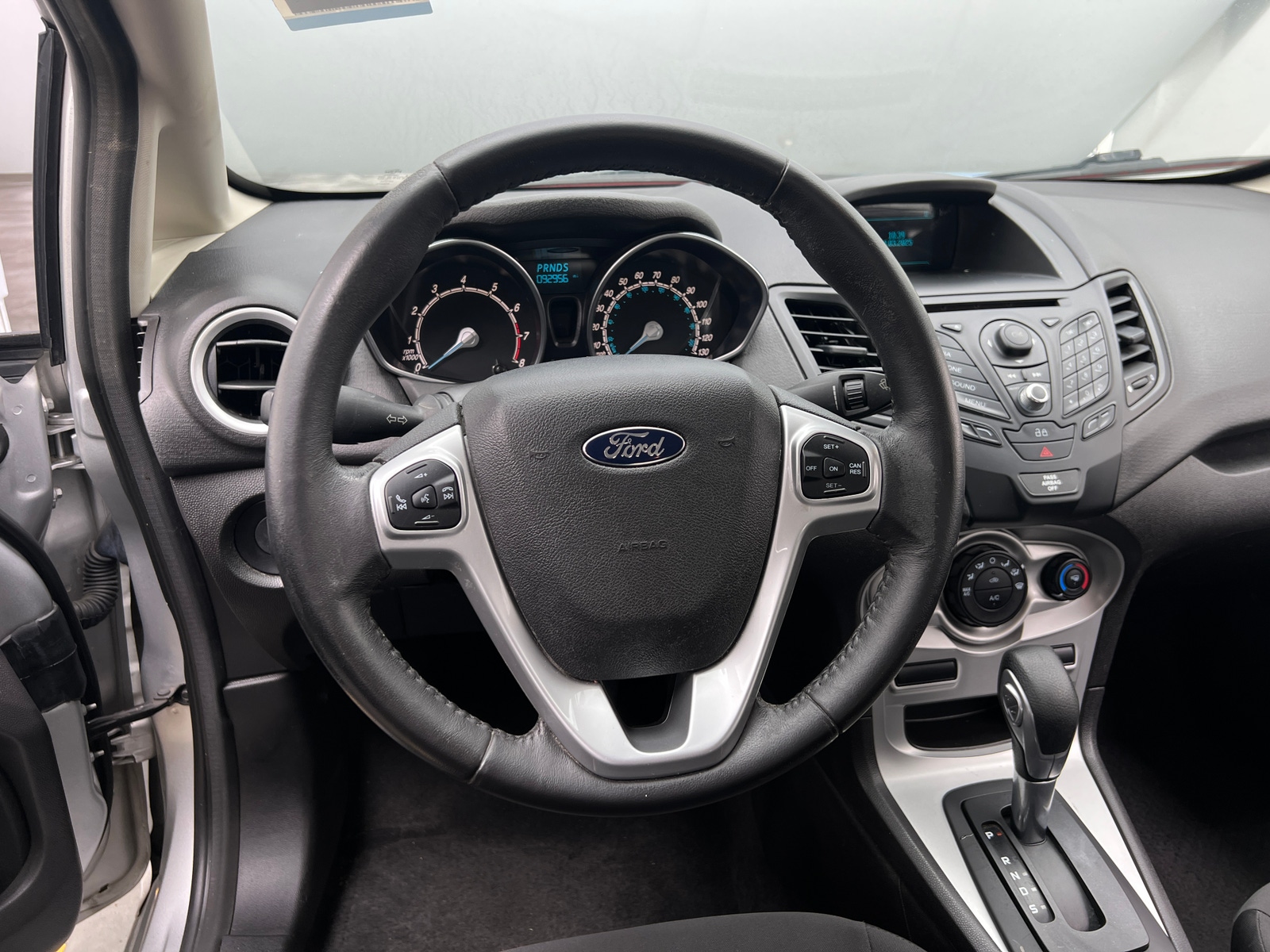 Thumbnail: 2015 Ford Fiesta - 5