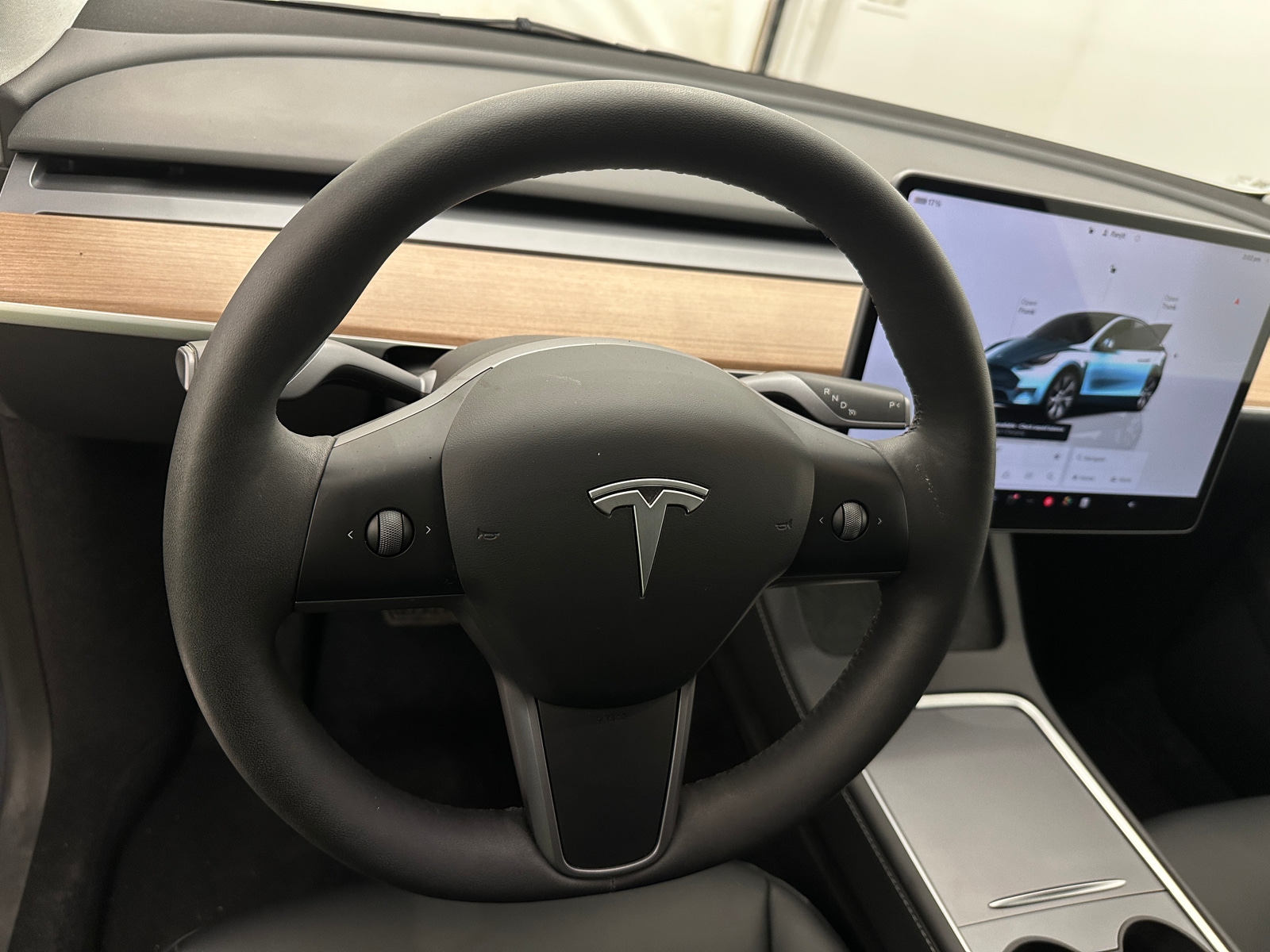 Thumbnail: 2023 Tesla Model Y - 4