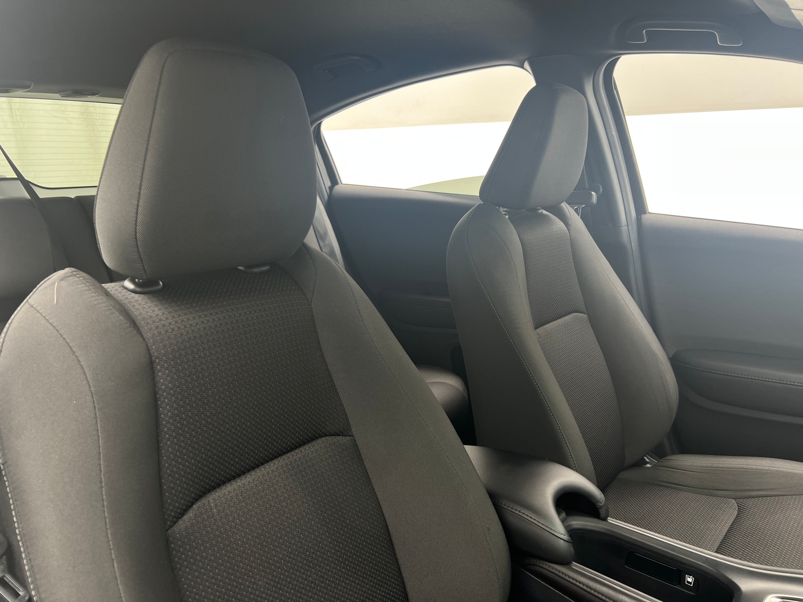 Thumbnail: 2022 Honda HR-V - 2