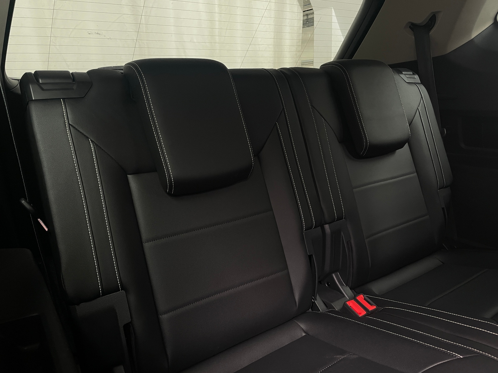 Thumbnail: 2023 Volkswagen Atlas - 6