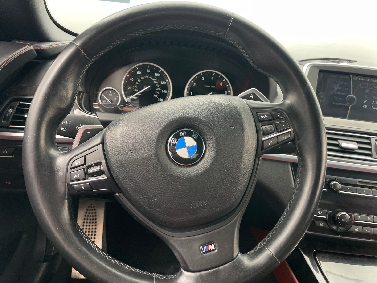 Thumbnail: 2013 BMW 6 Series - 3