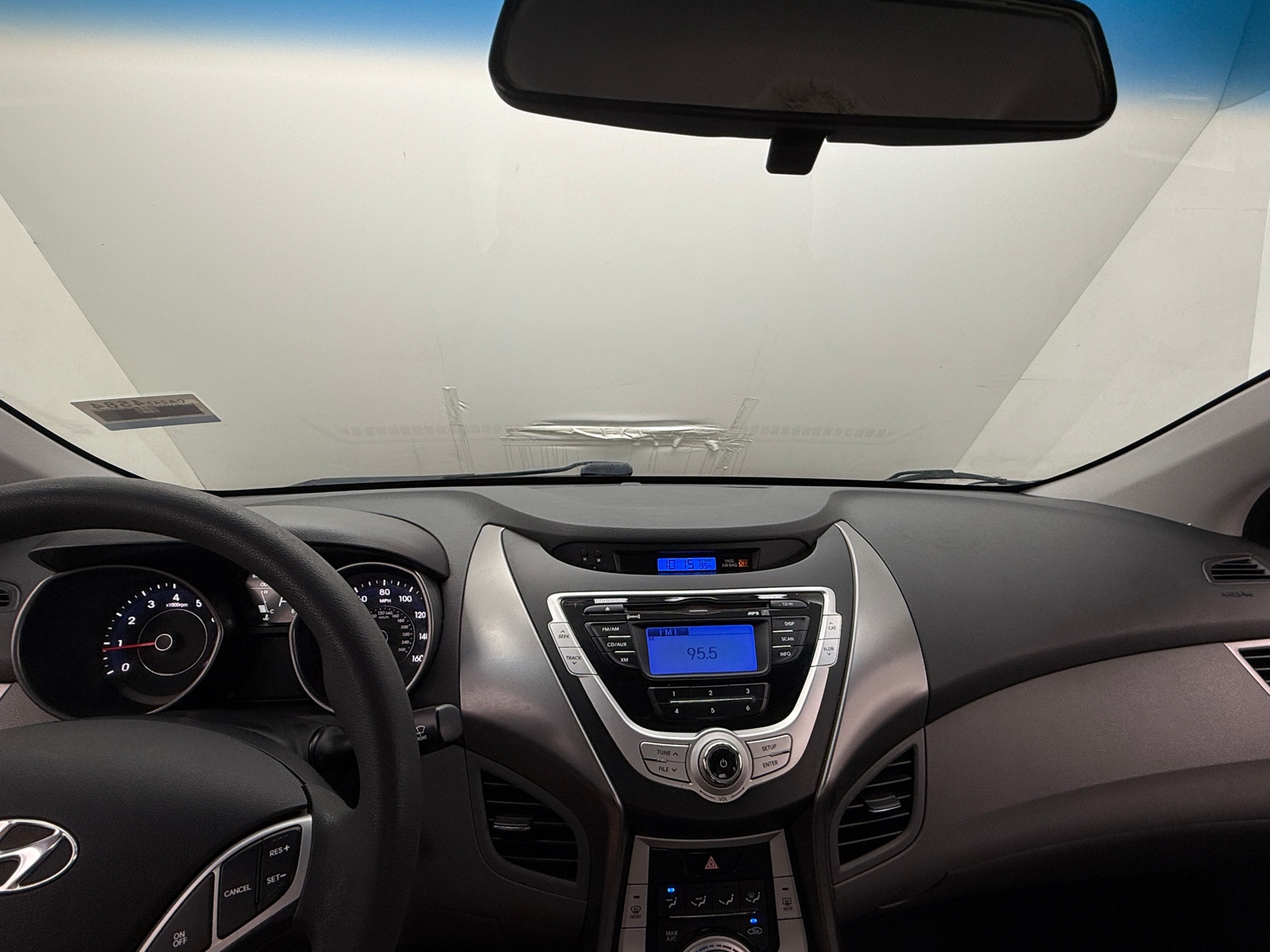 Thumbnail: 2012 Hyundai Elantra - 3