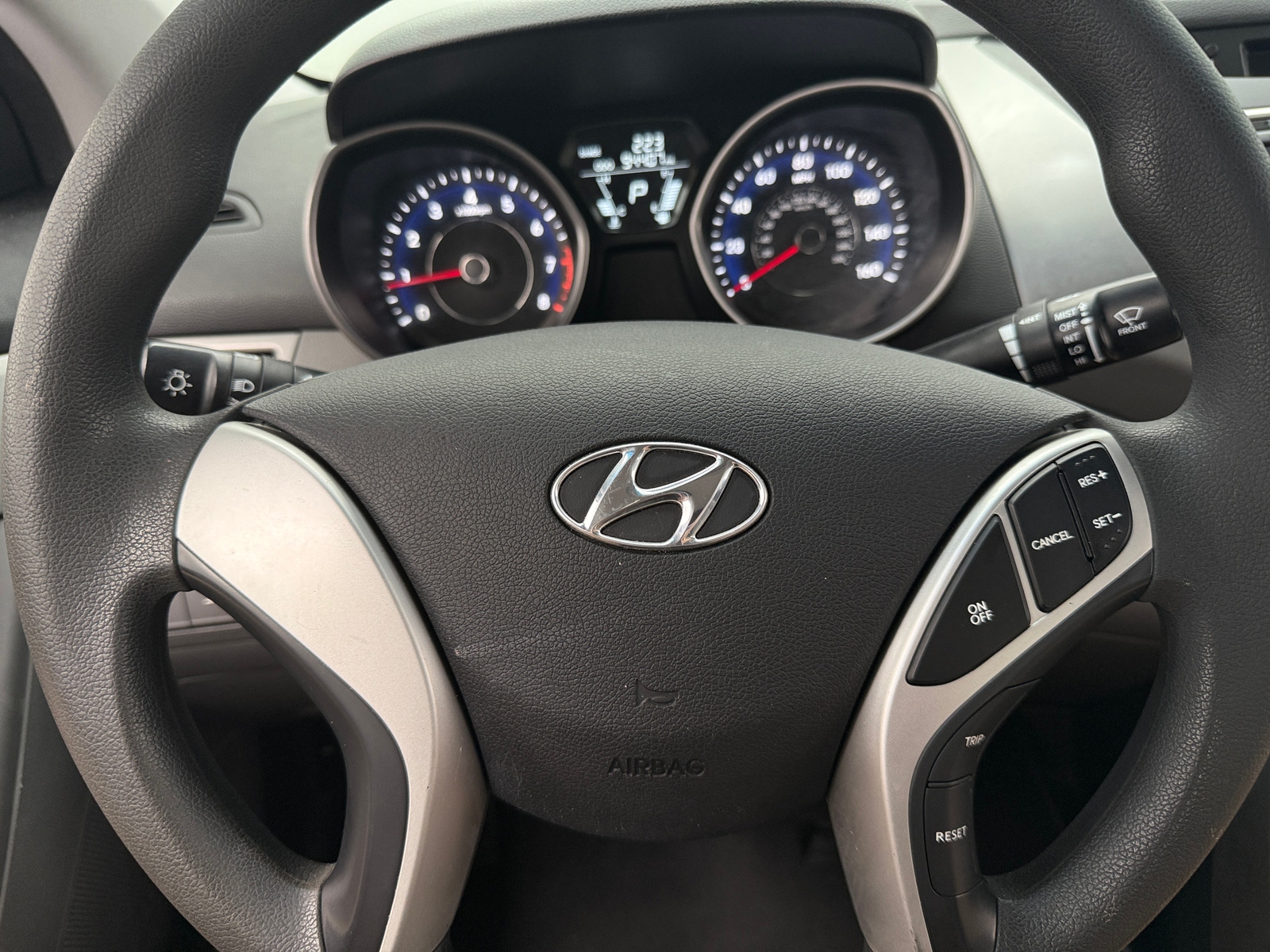Thumbnail: 2012 Hyundai Elantra - 5