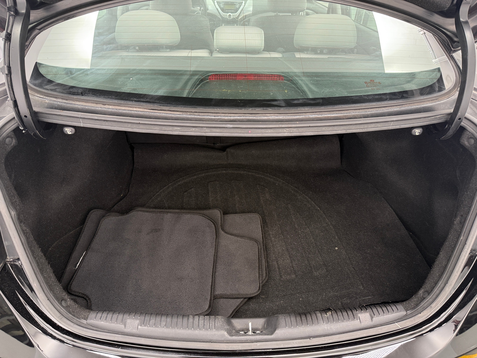 Thumbnail: 2012 Hyundai Elantra - 7