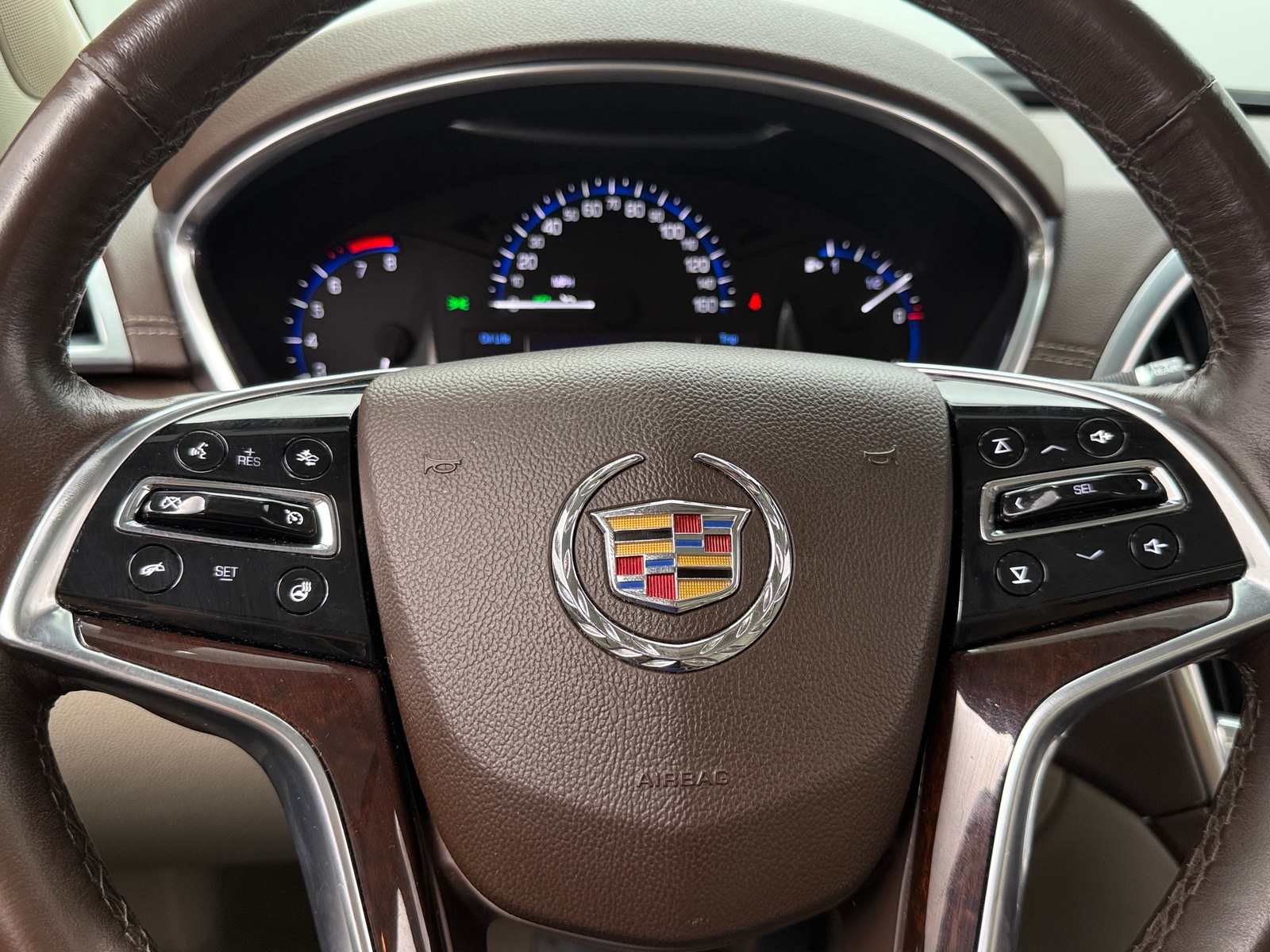 Thumbnail: 2014 Cadillac SRX - 4