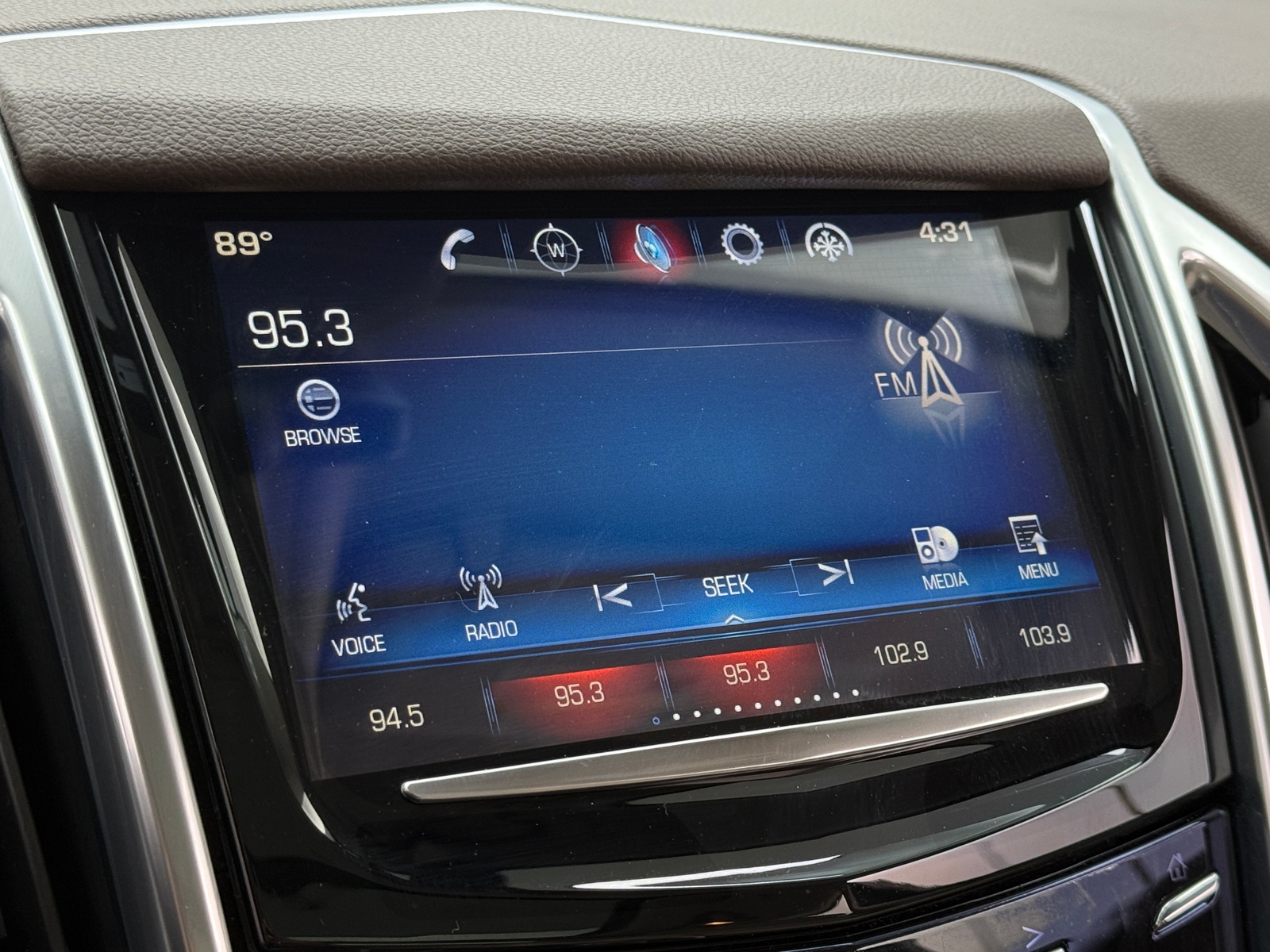 Thumbnail: 2014 Cadillac SRX - 3