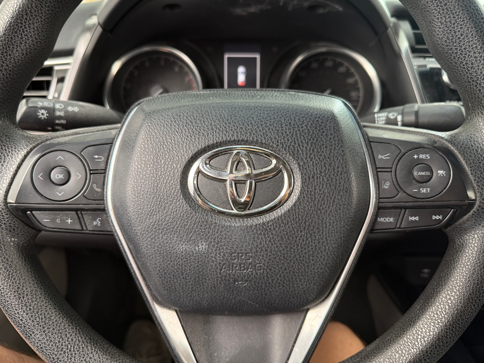 Thumbnail: 2018 Toyota Camry - 5
